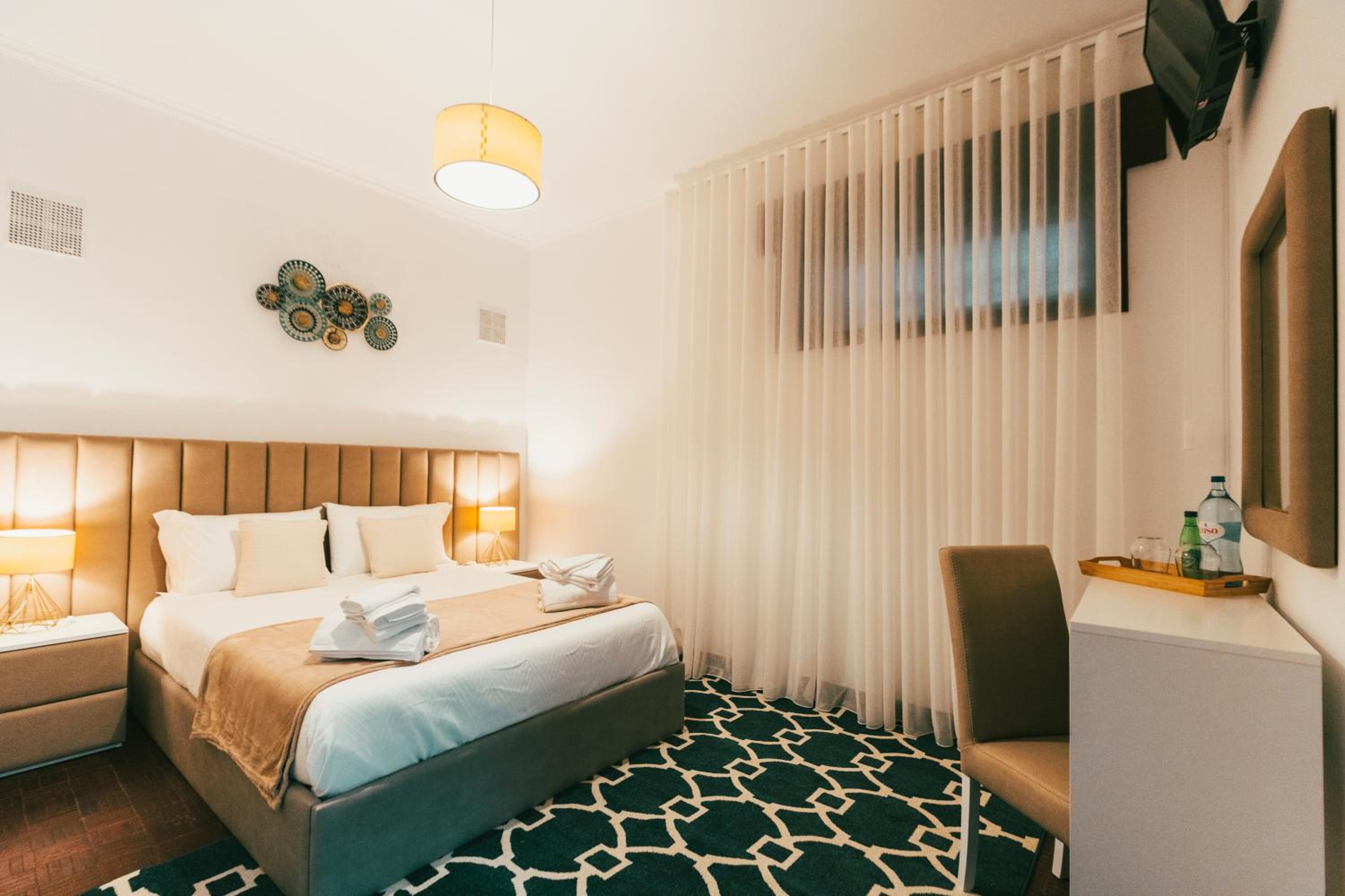 Double Room with Private Bathroom photo 2