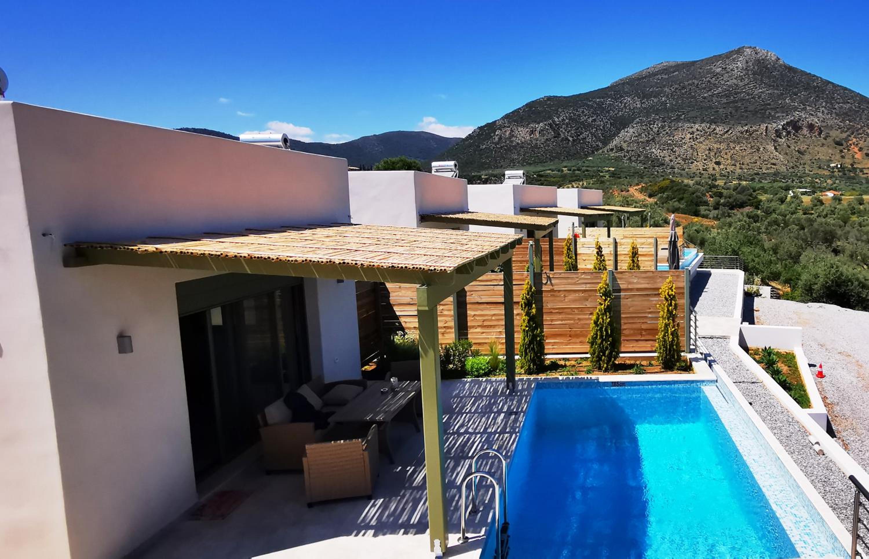 Suite with Private Pool photo 2