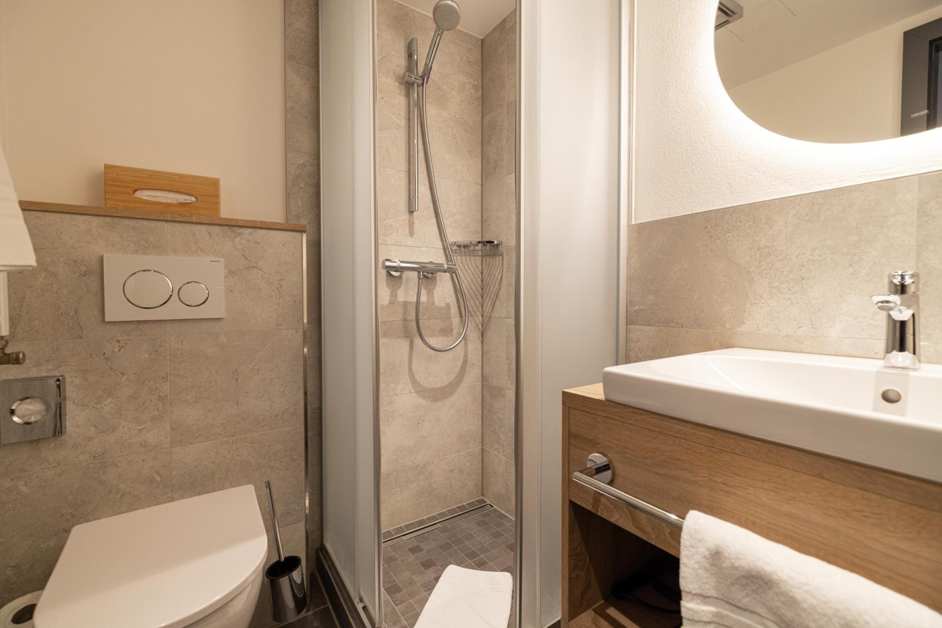 Medium Single Room photo 2