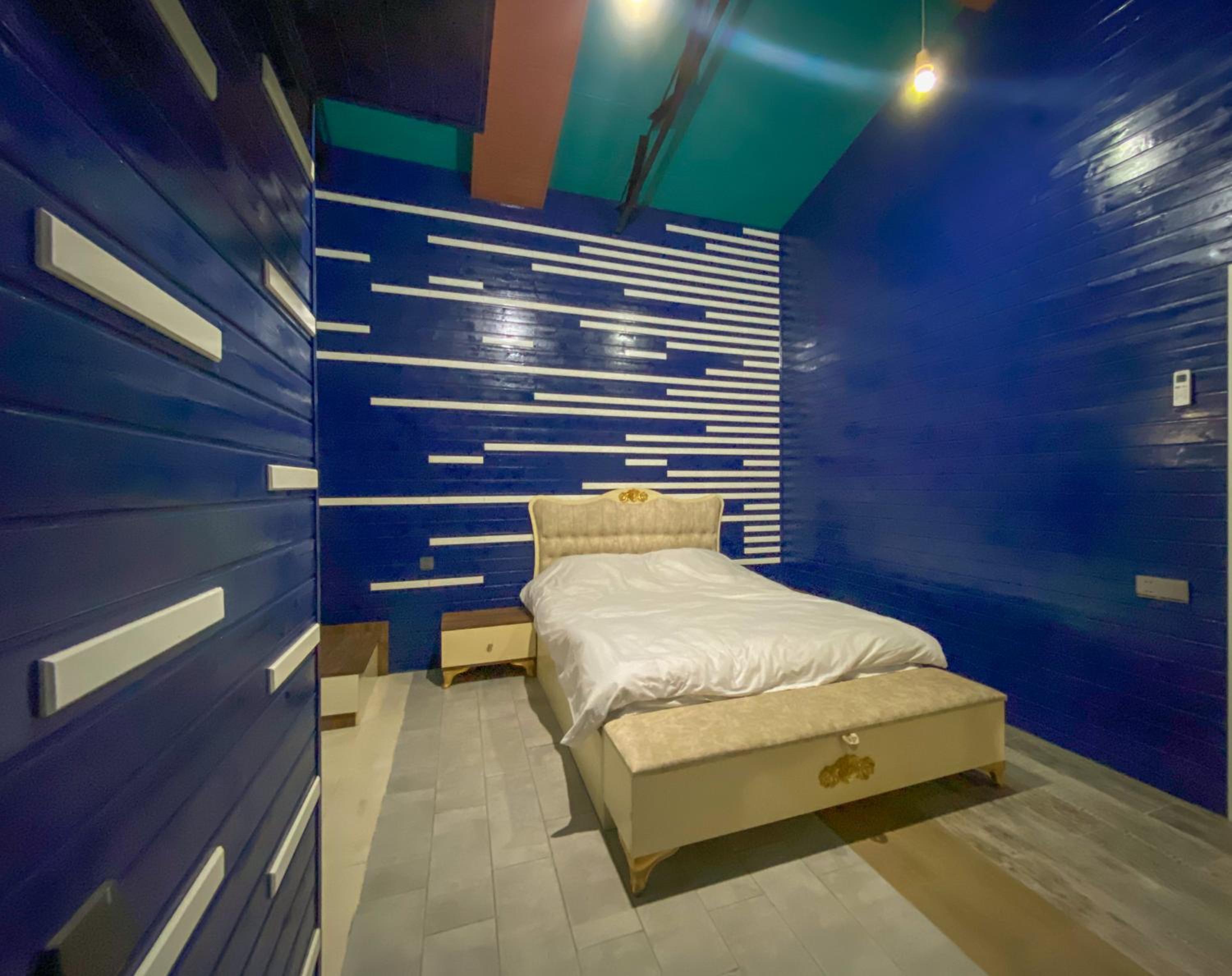 Deluxe Double Room with Shower photo 2