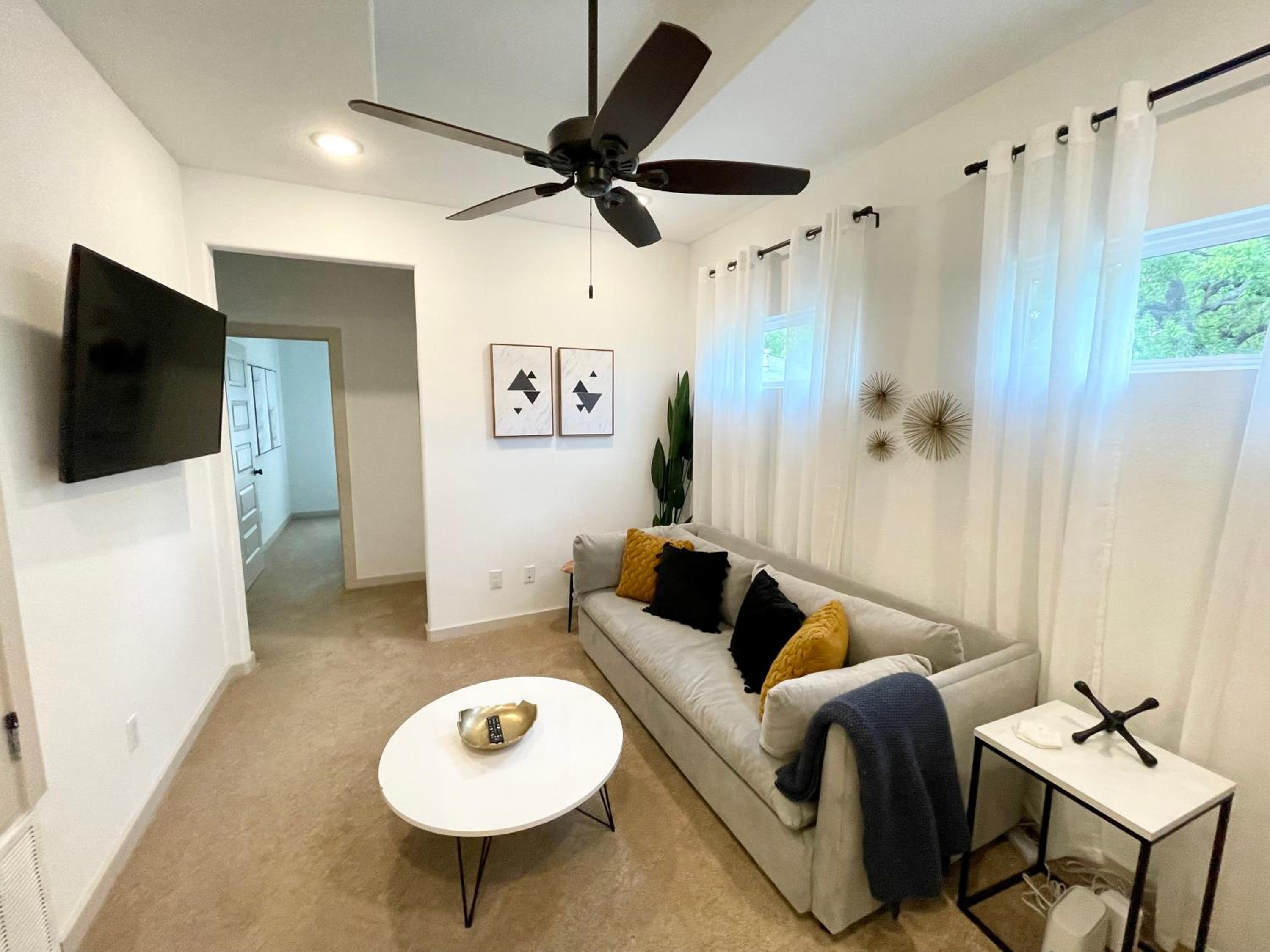 Three-Bedroom Townhouse - Photo 1