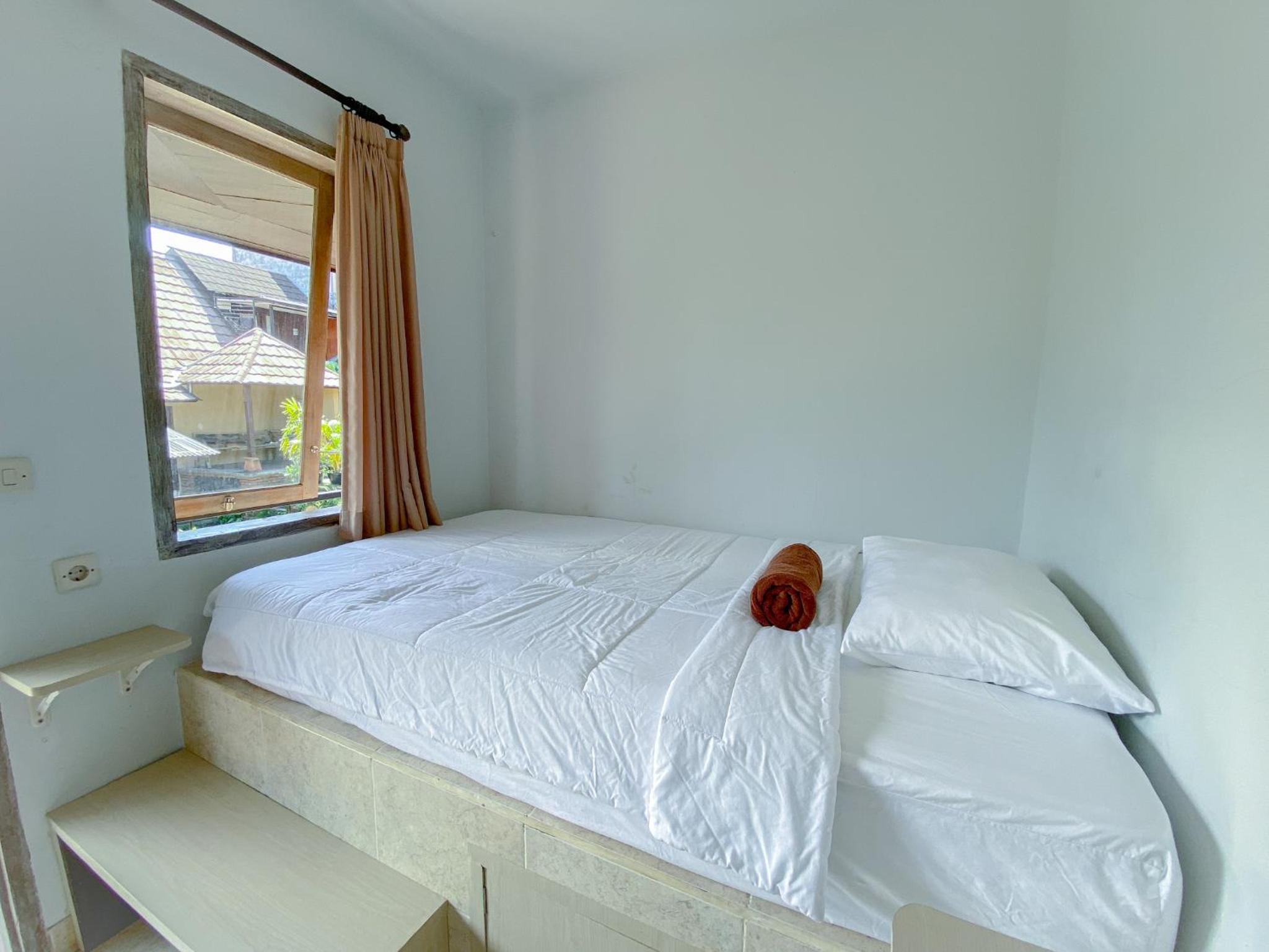 Small Single Room photo 1