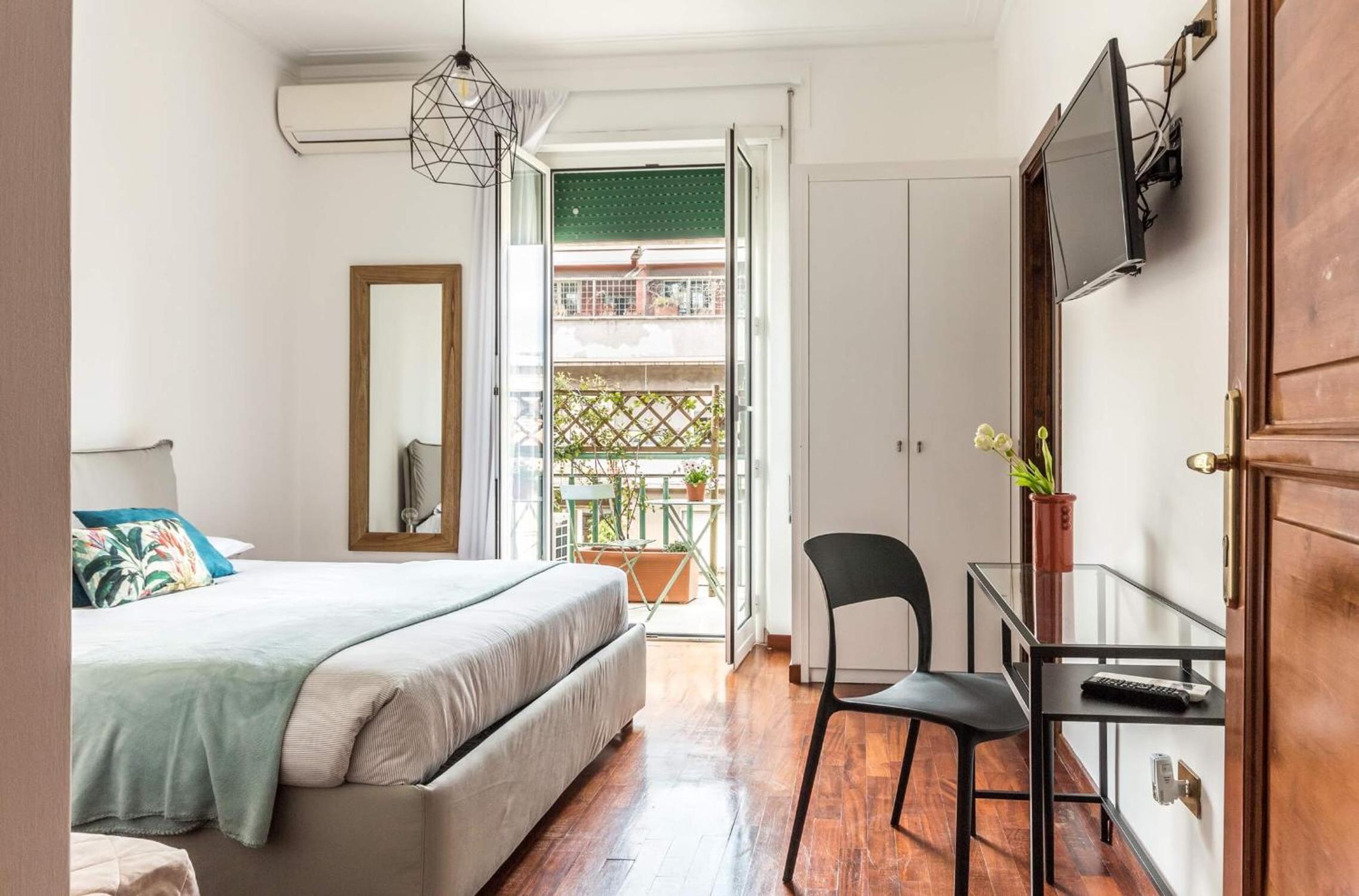 Large Double Room with Balcony