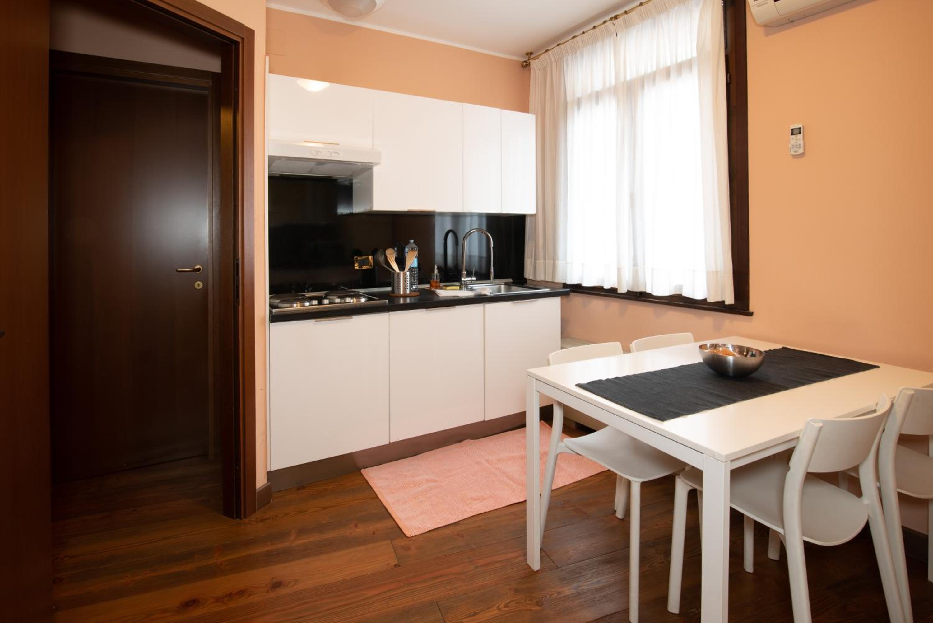 Apartment - Ground Floor photo 3