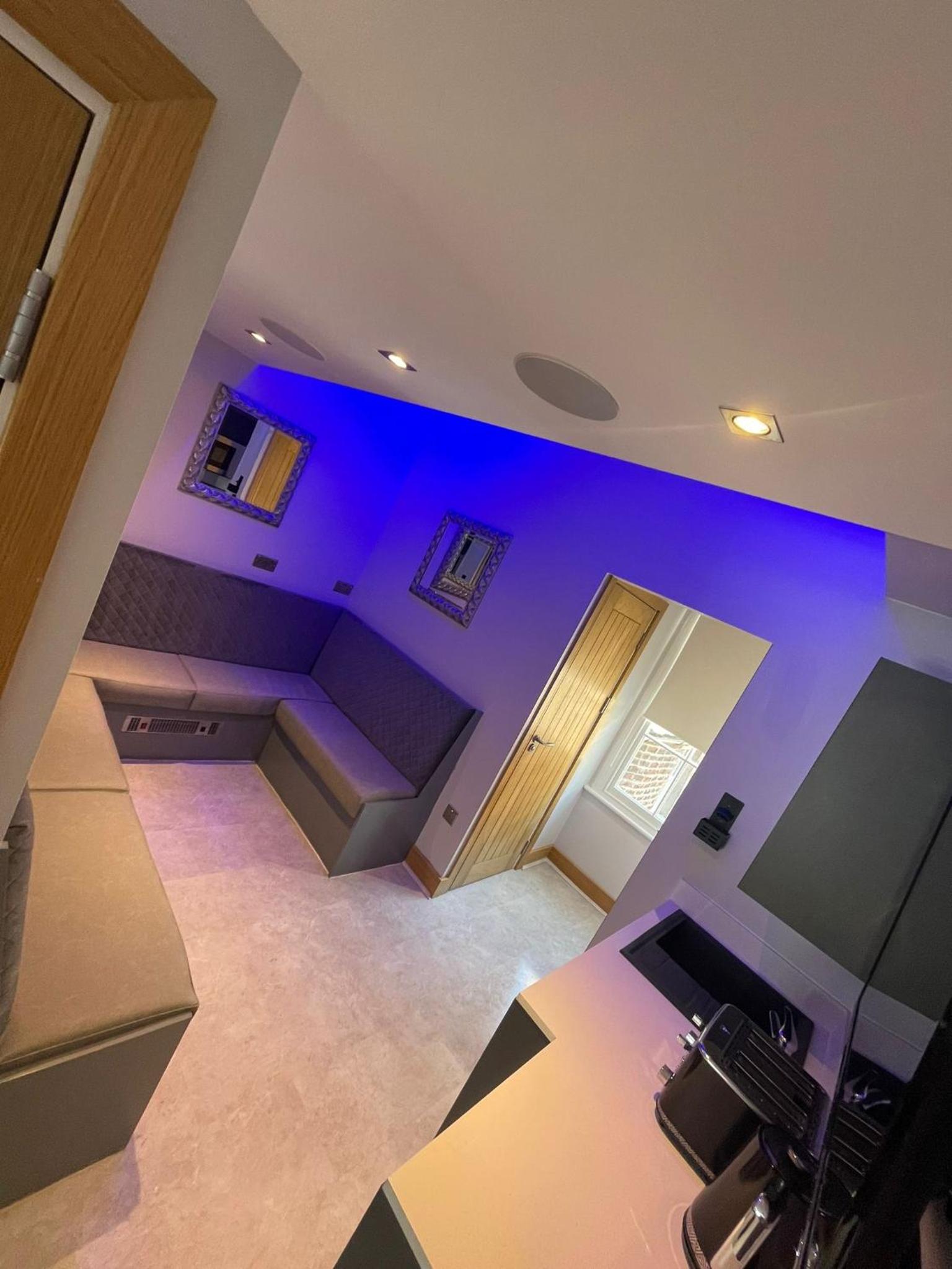 Superior Apartment photo 2