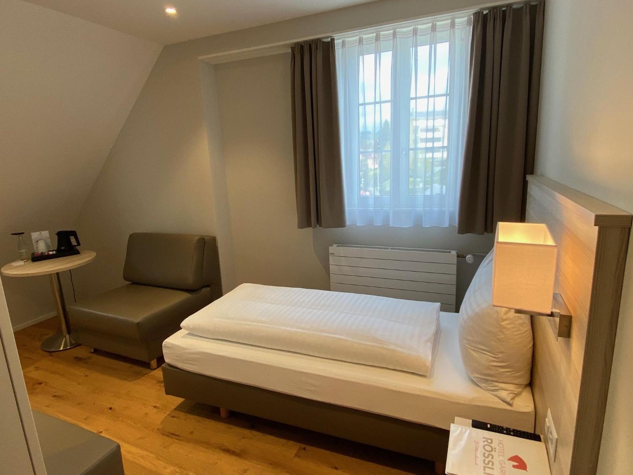 Single Room photo 2