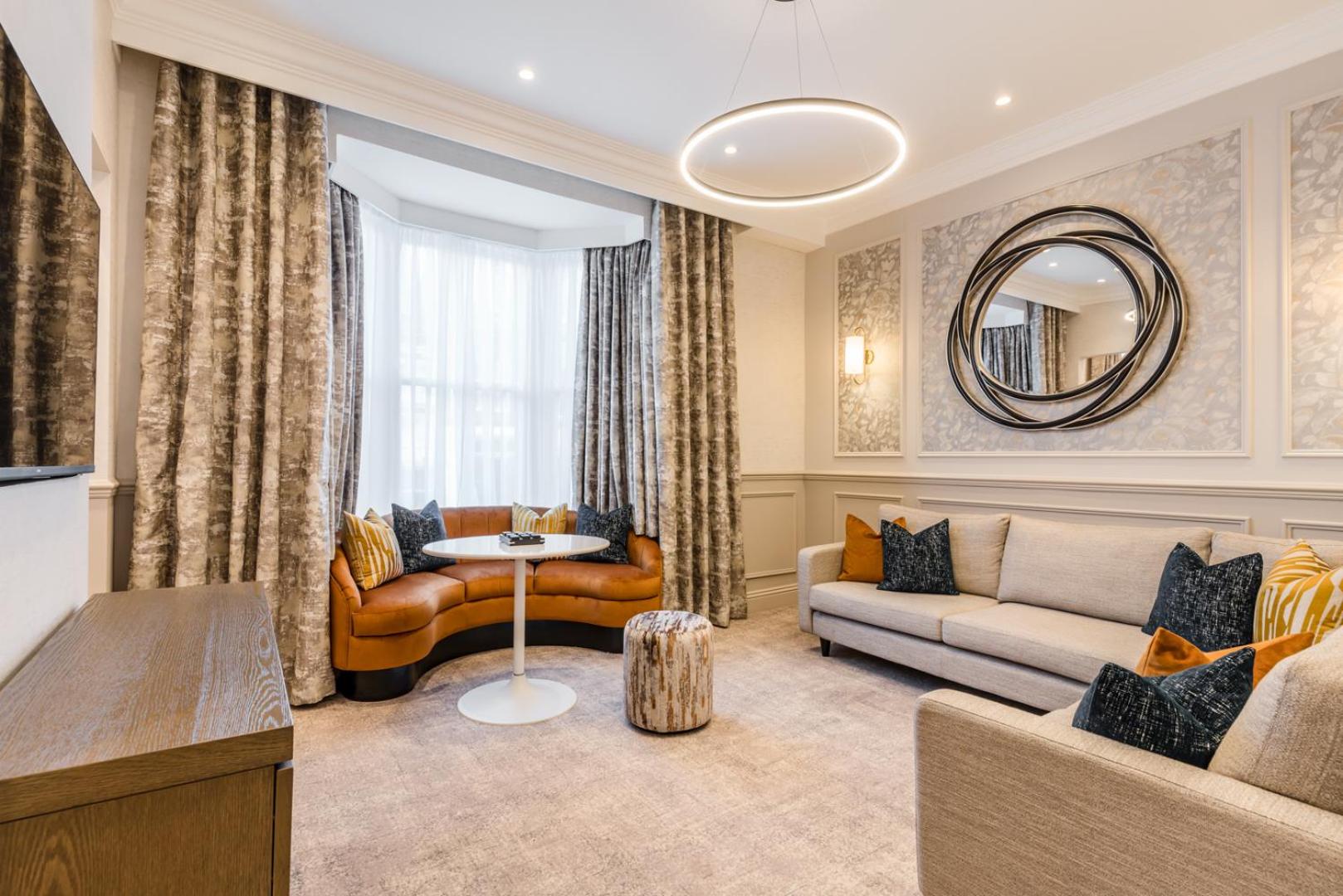 Suite photo 1