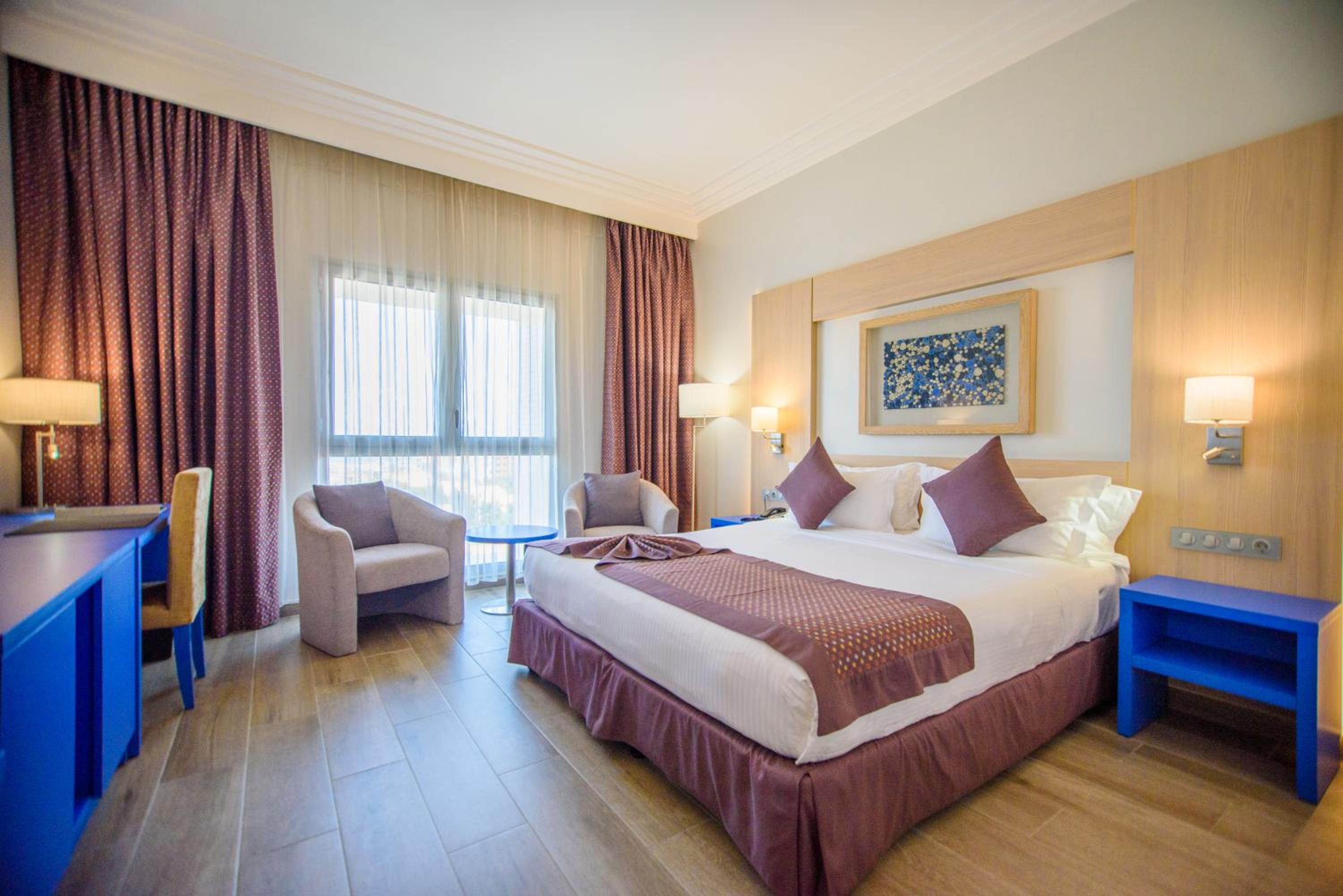 Executive room - 1 Queen Bed Sea View photo 3