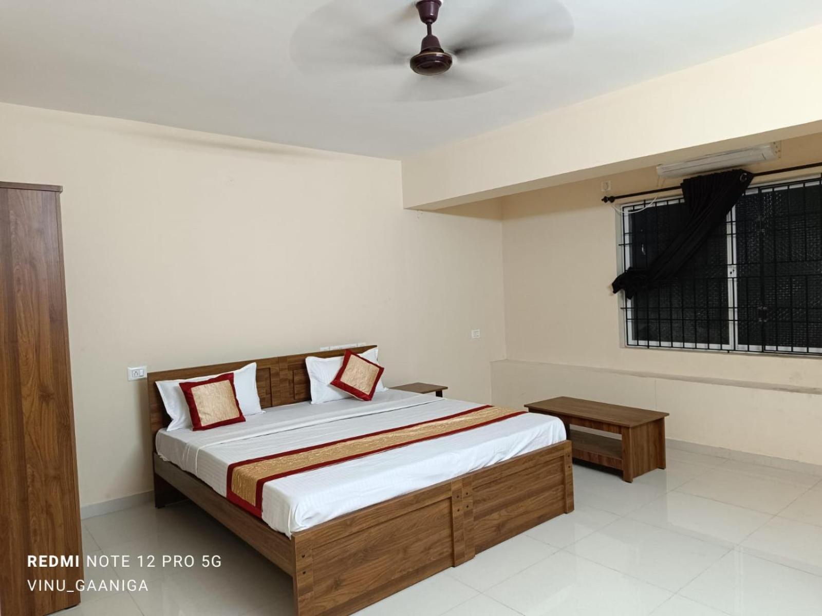 Deluxe Double Room photo 2