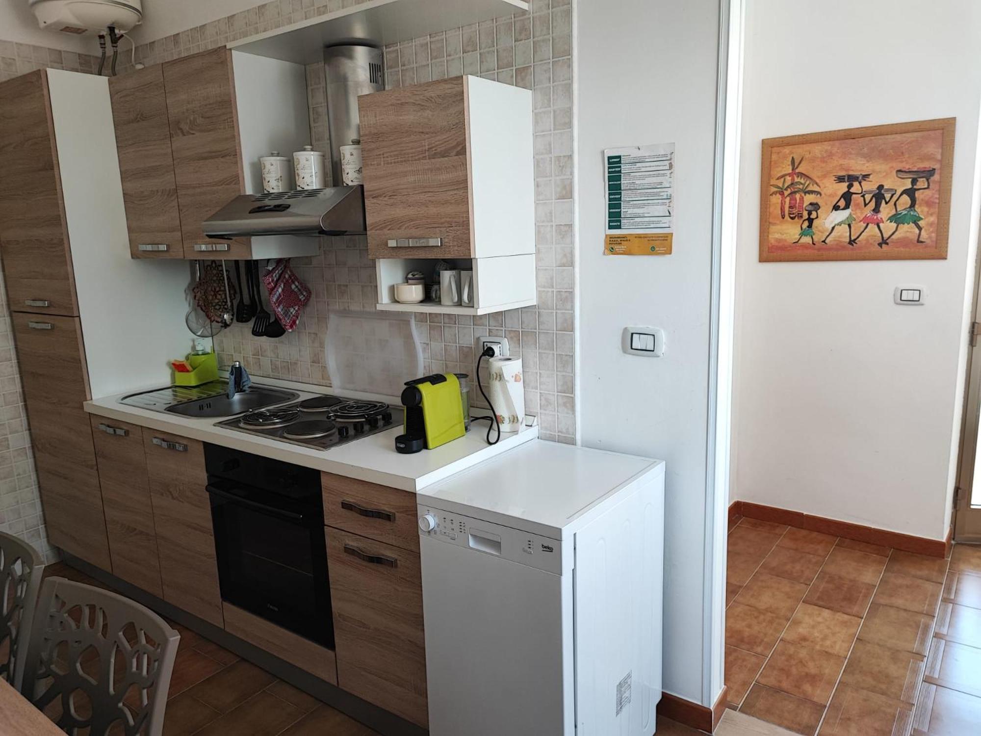 Apartment photo 2