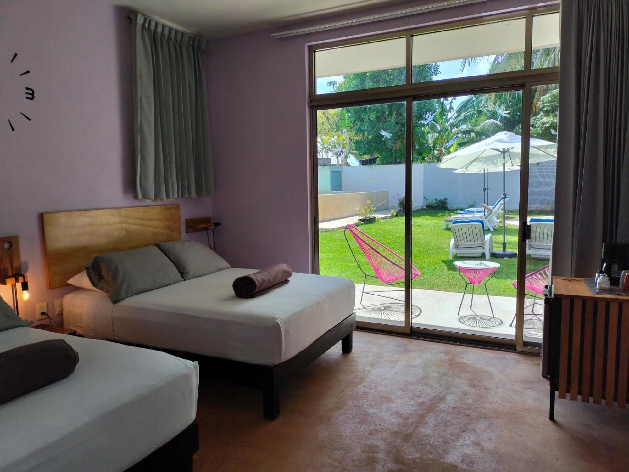 Double Room with Two Double Beds - Photo 8