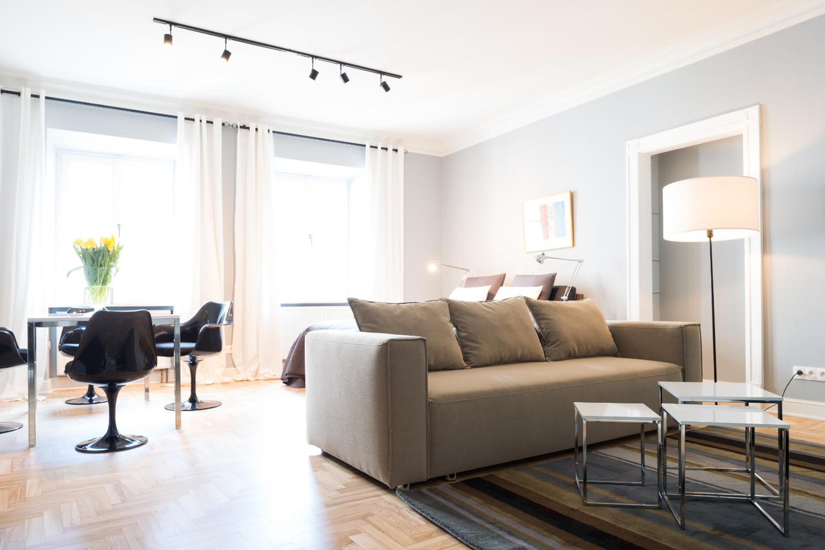 Studio Apartment
