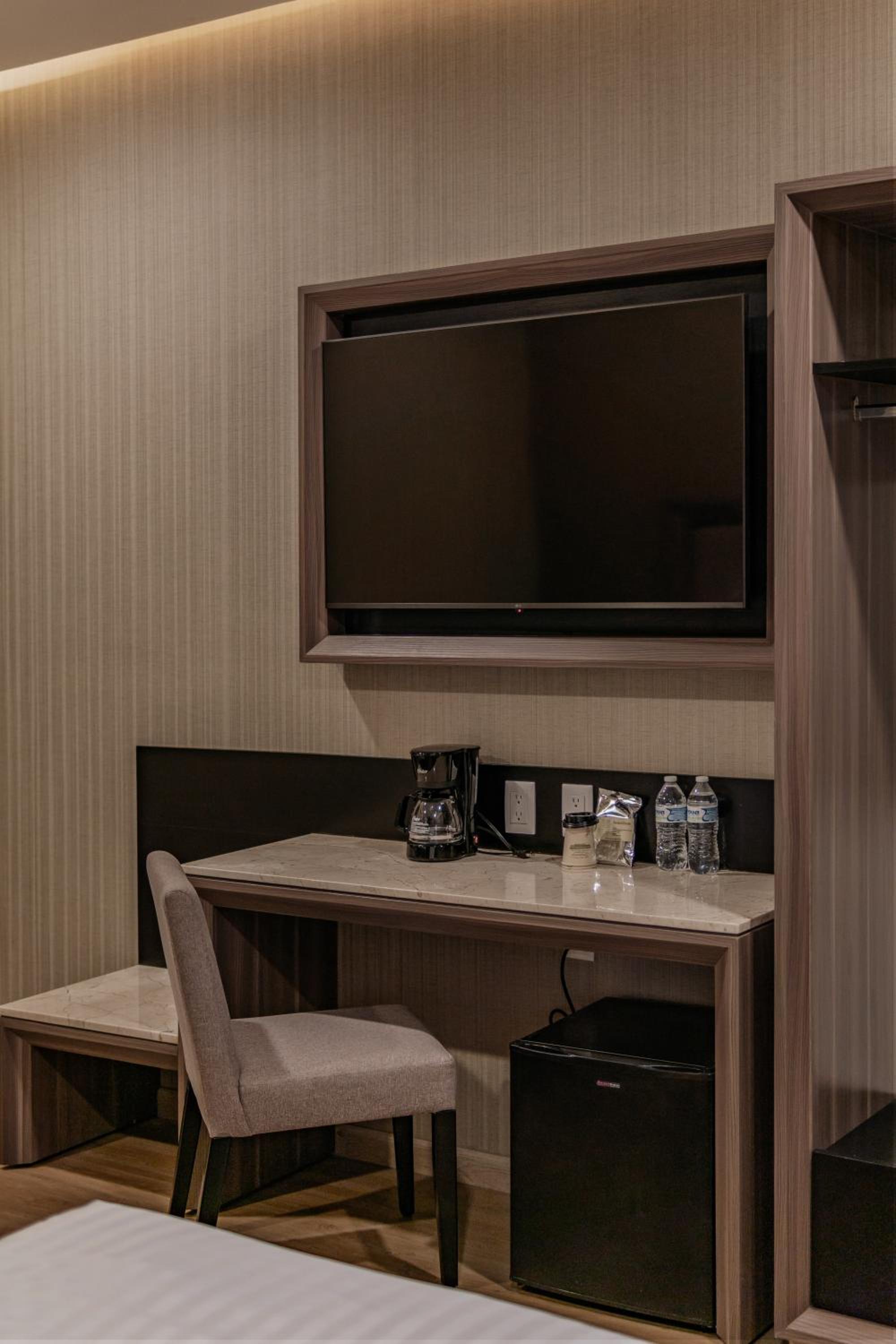 Deluxe Double Room - Photo 7