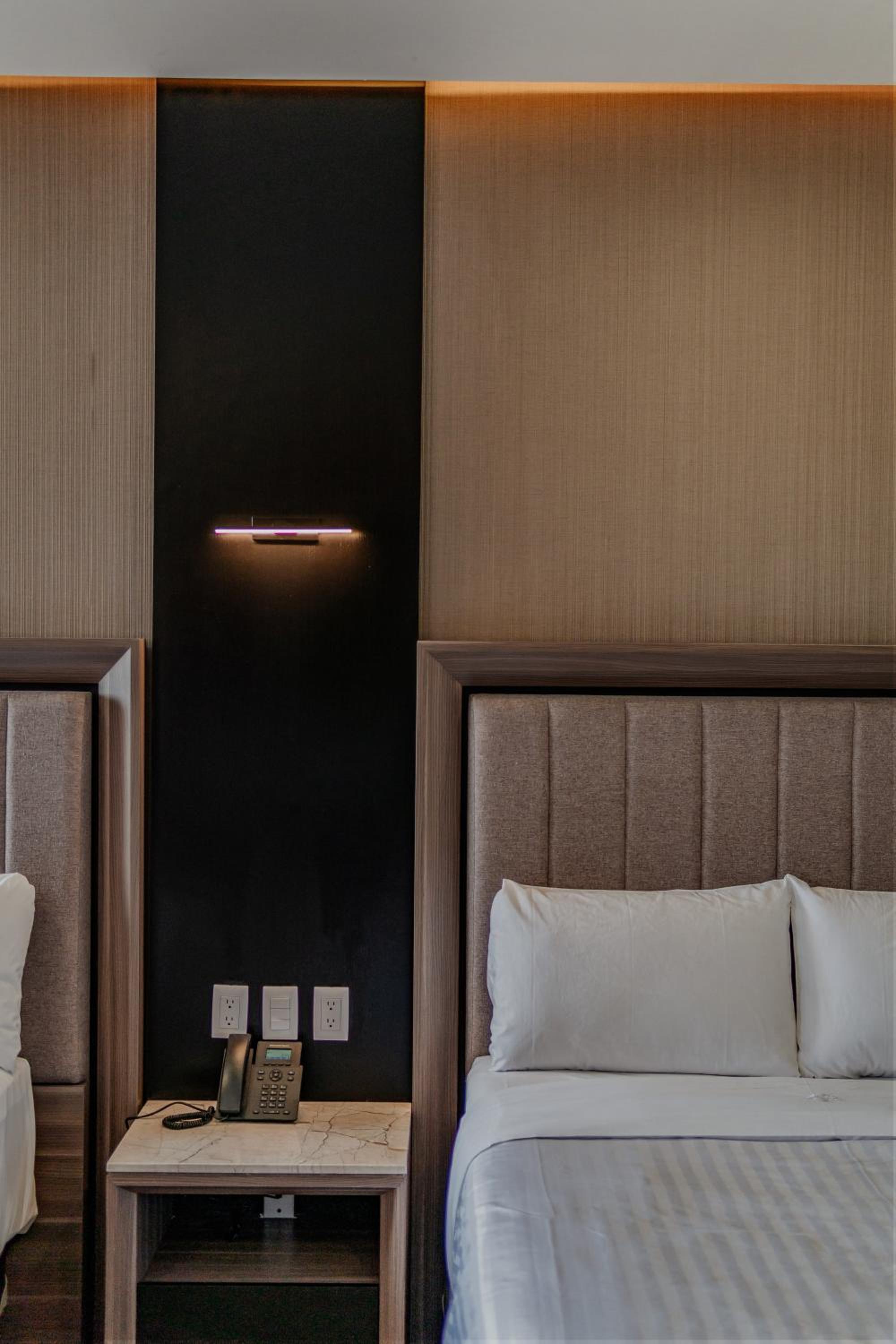 Superior Double Room - Photo 2