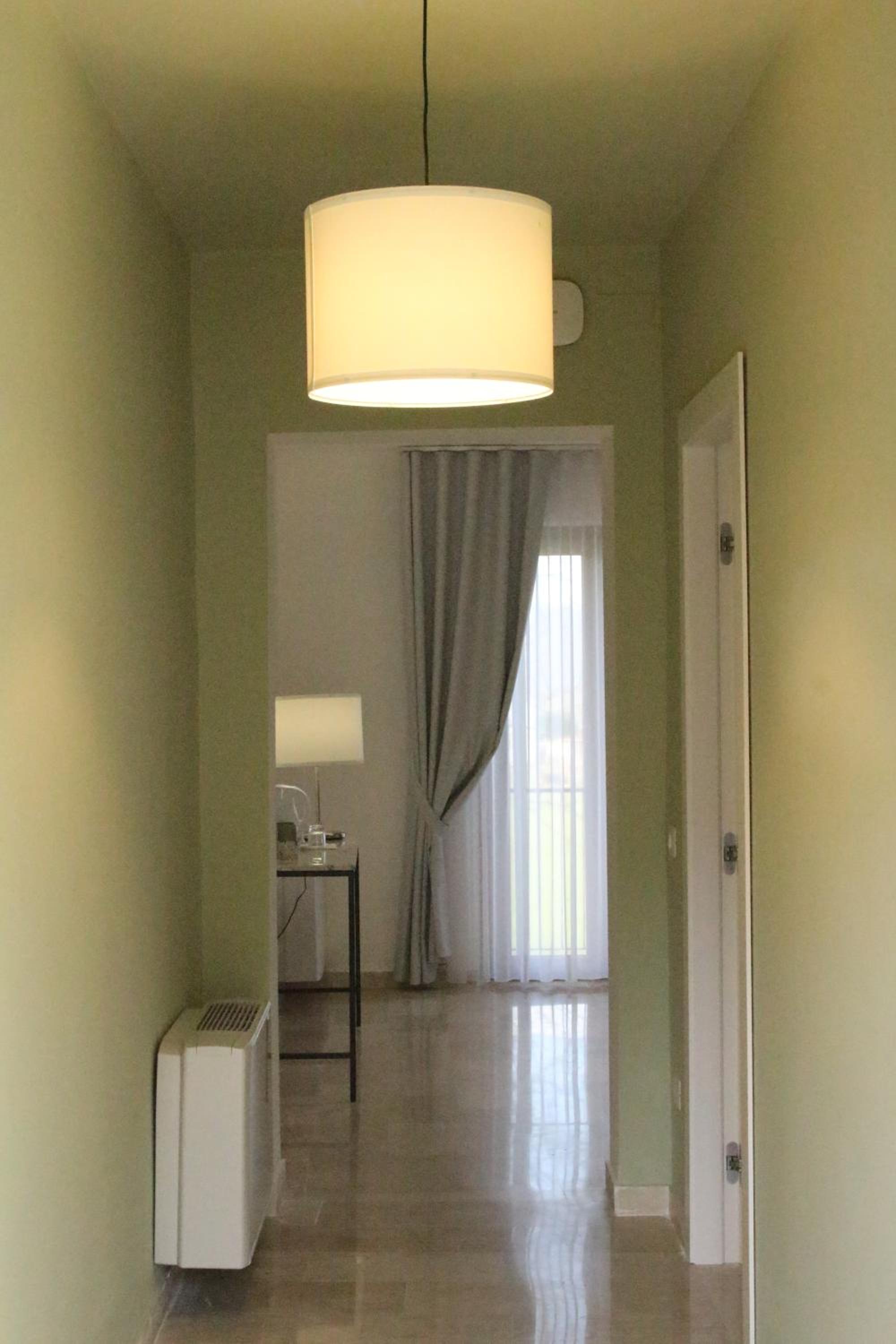 Suite with Spa Bath - Photo 4