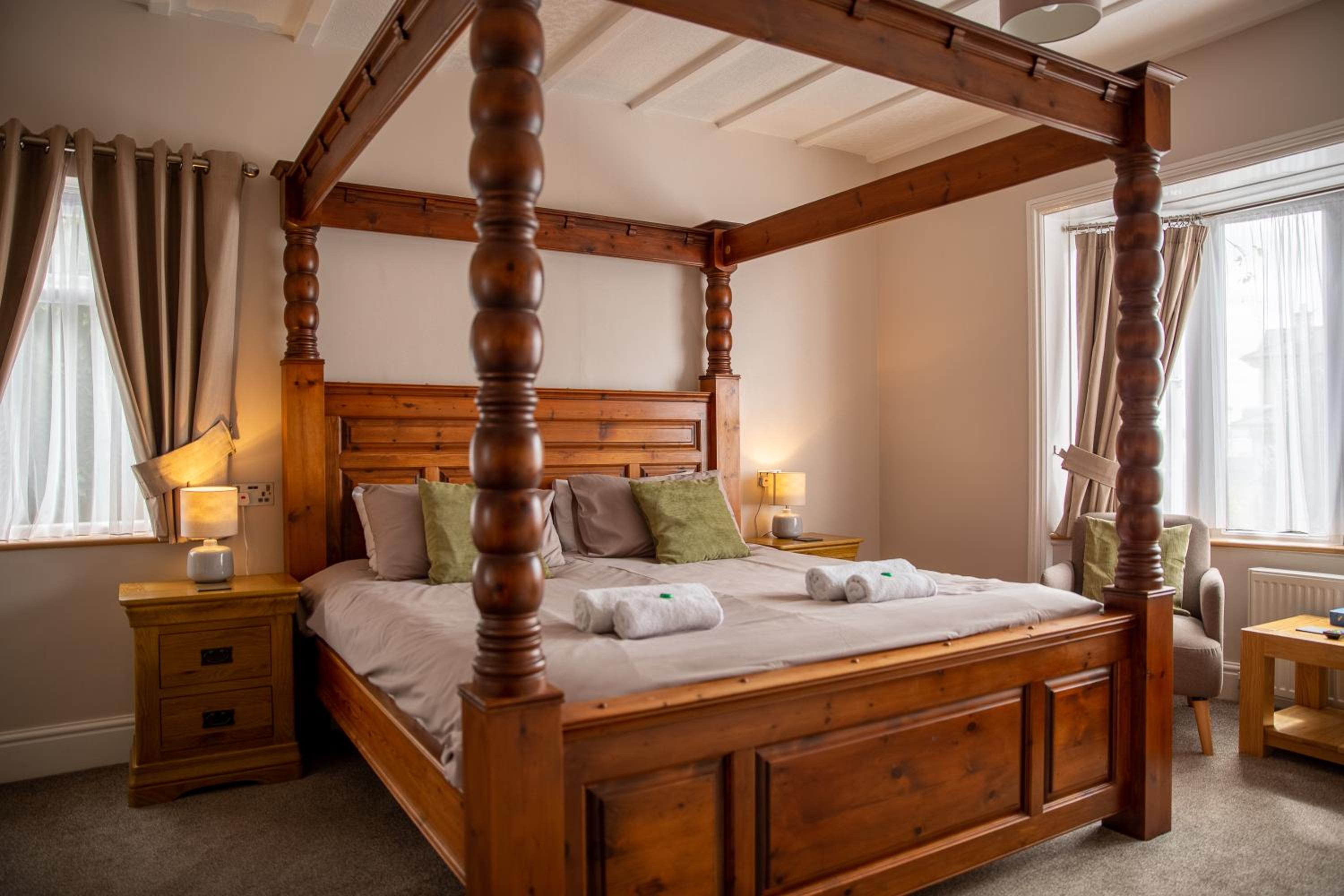 Deluxe King Room photo 2