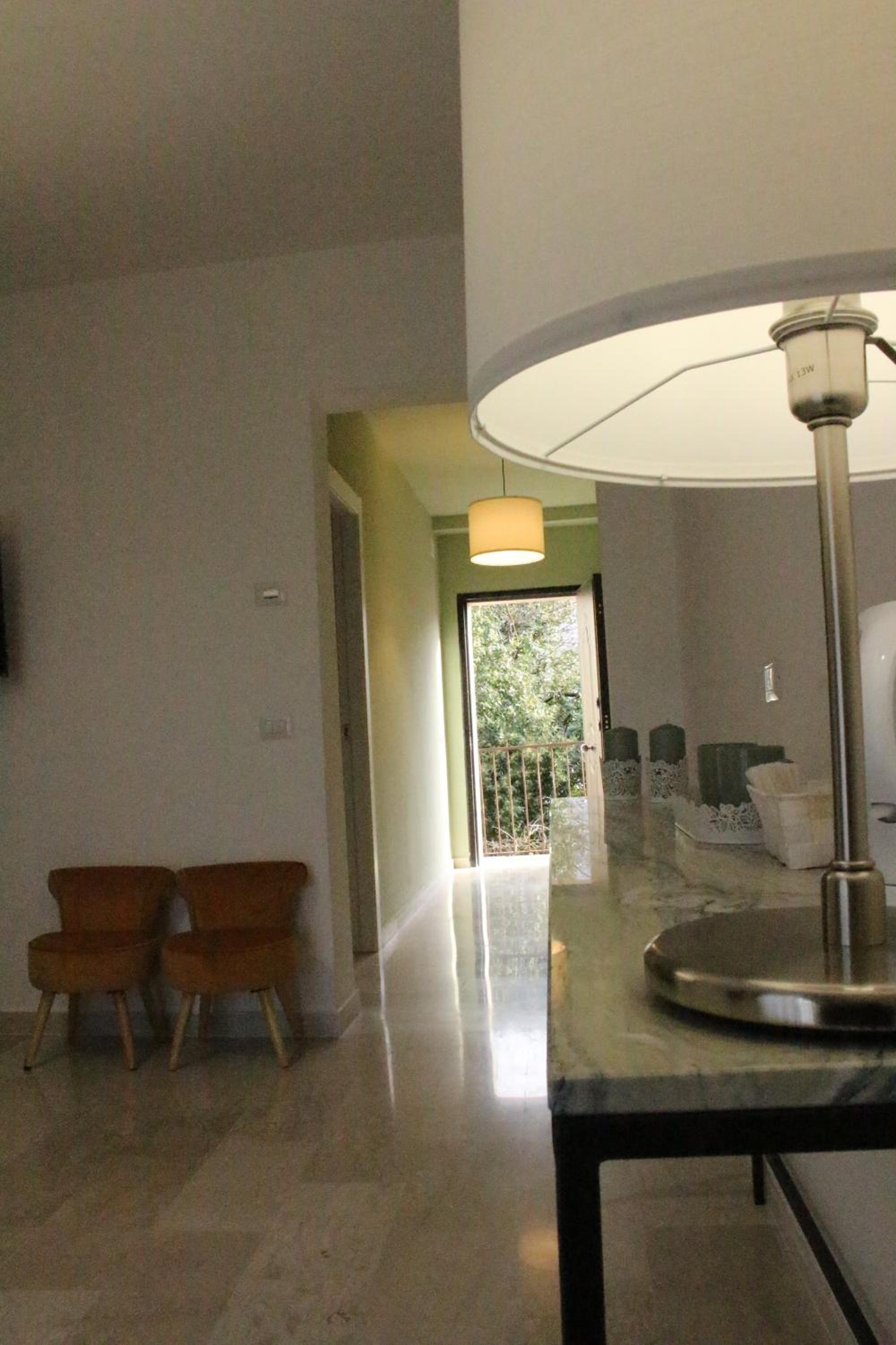 Suite with Spa Bath - Photo 7