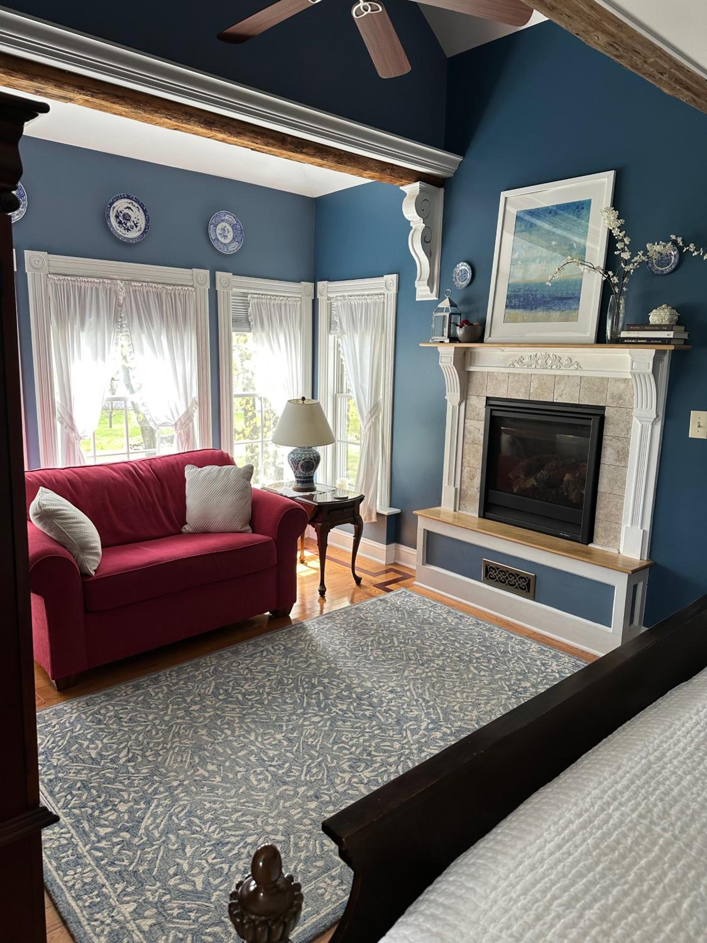 Deluxe King Room photo 3