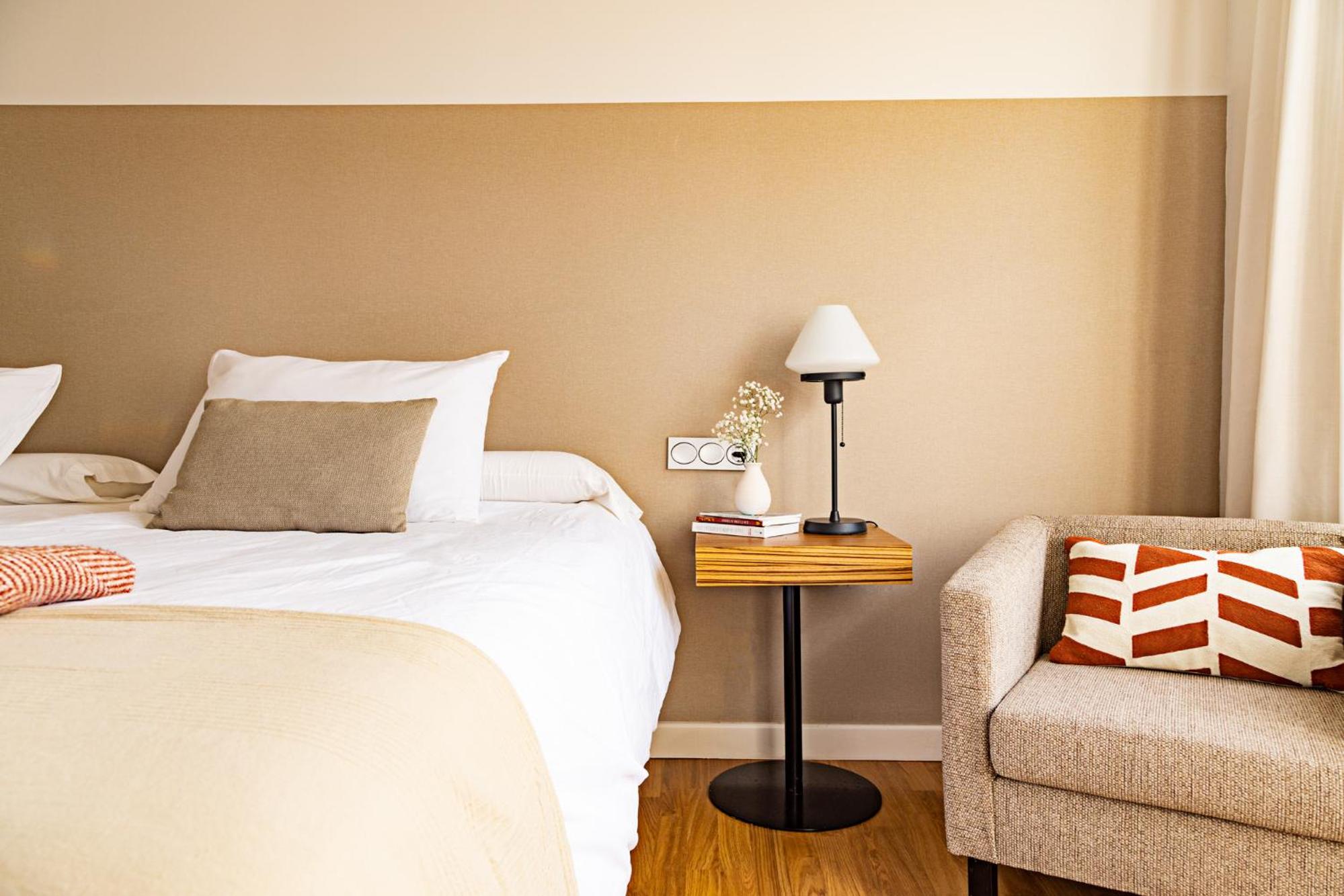 Twin Room - Photo 3