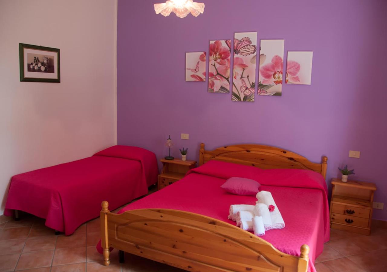 Double or Twin Room - Photo 5