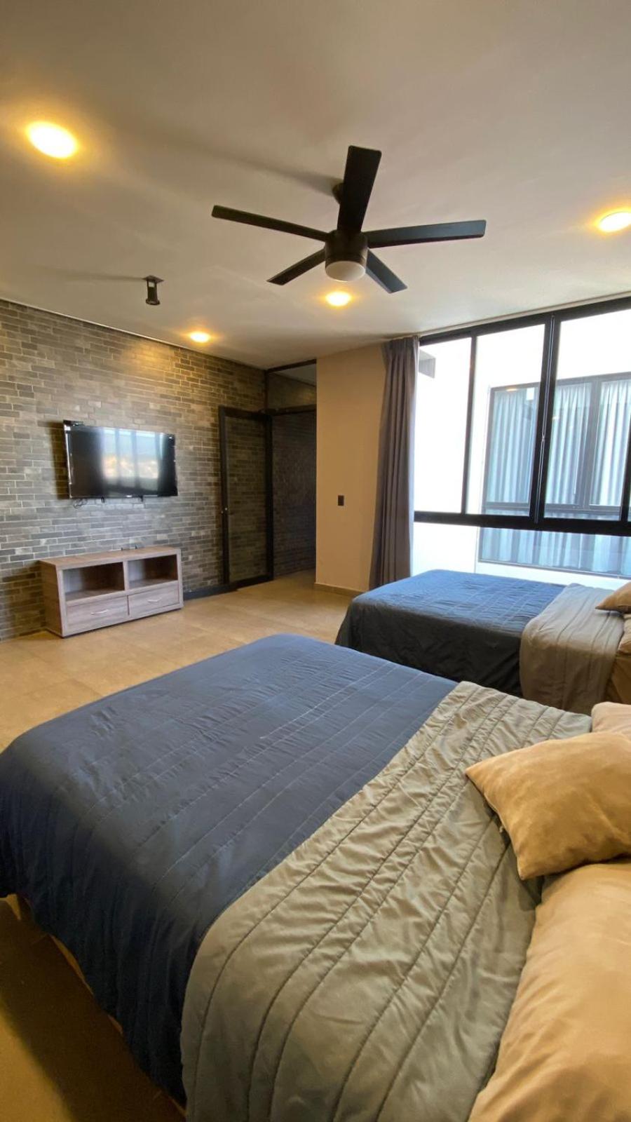 One-Bedroom Apartment - Photo 4