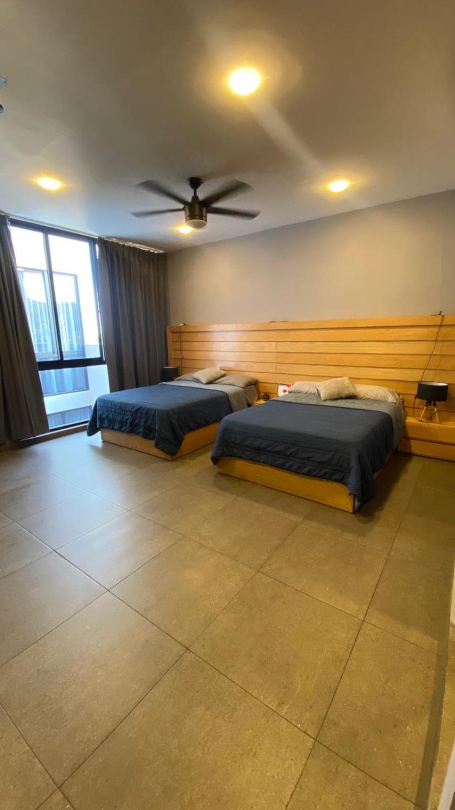 One-Bedroom Apartment - Photo 3