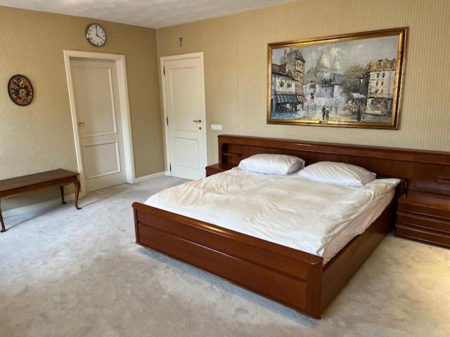 King Room With Spa Bath photo 1