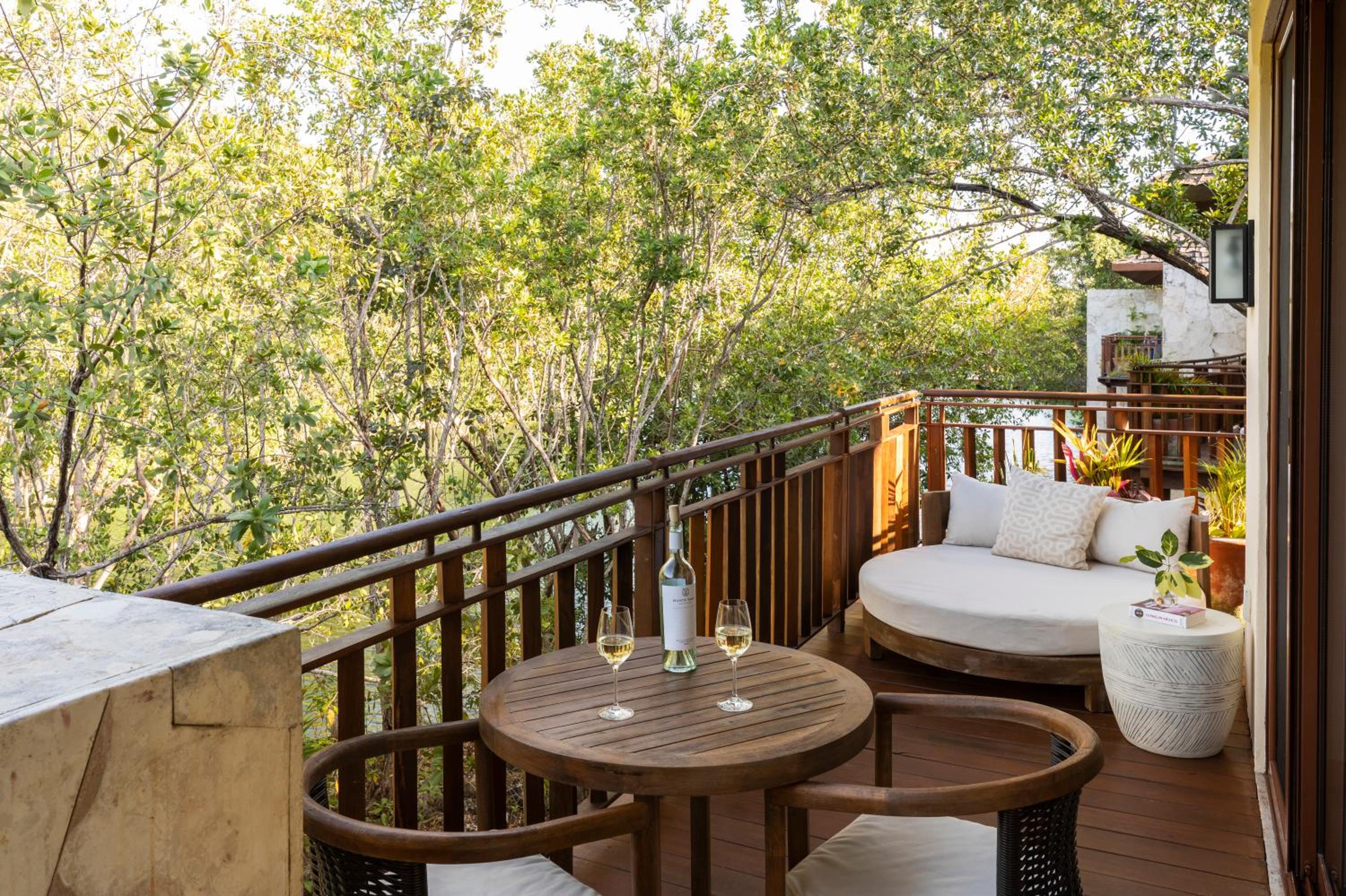 Bambu Suite, 1 King Bed, Private Pool, View