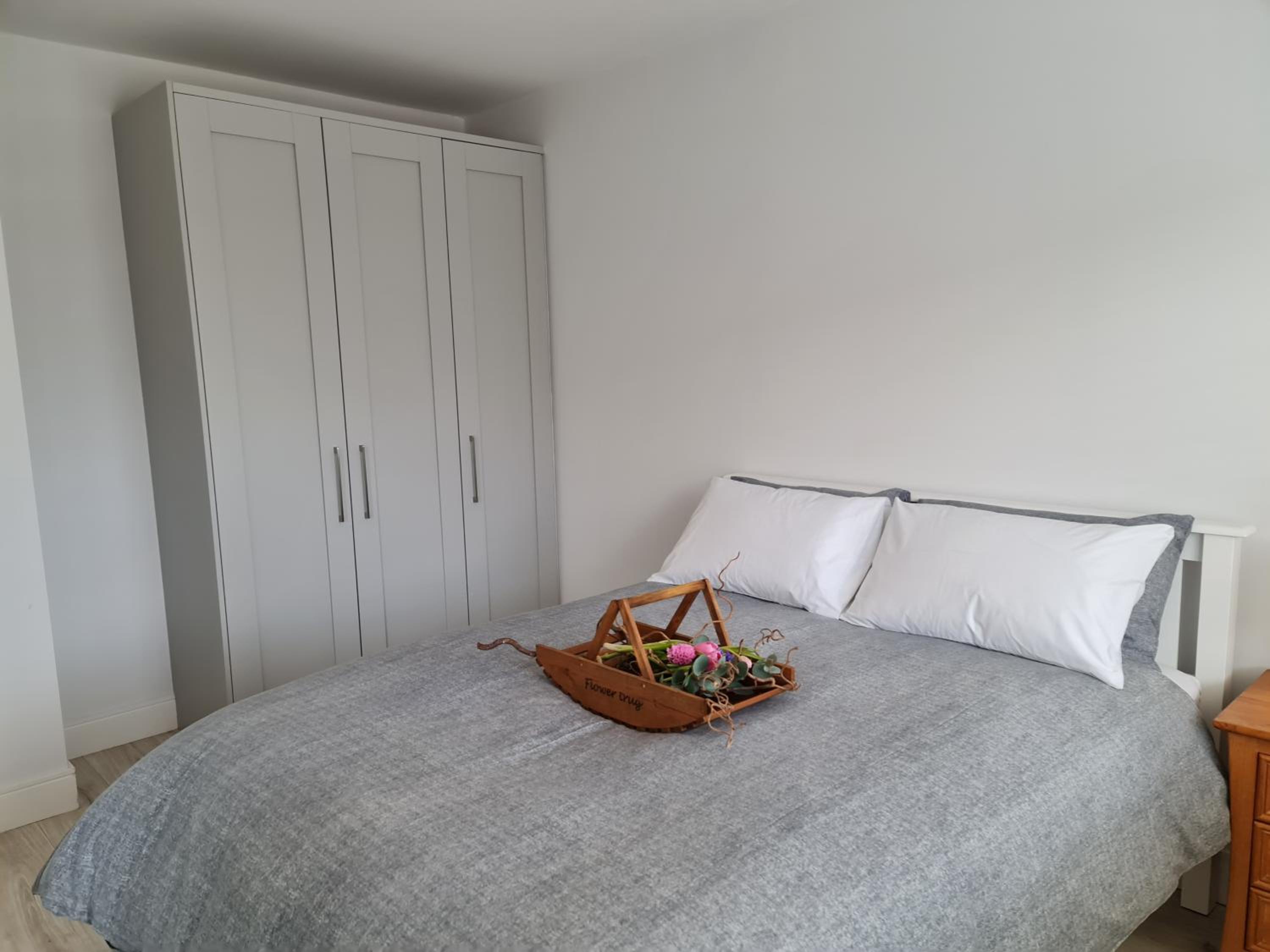 Three-Bedroom House photo 1