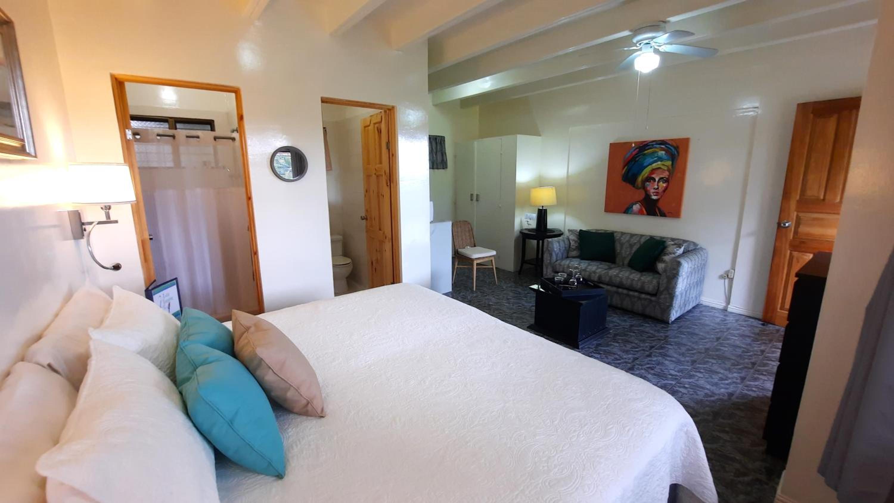 Suite with Garden View photo 2