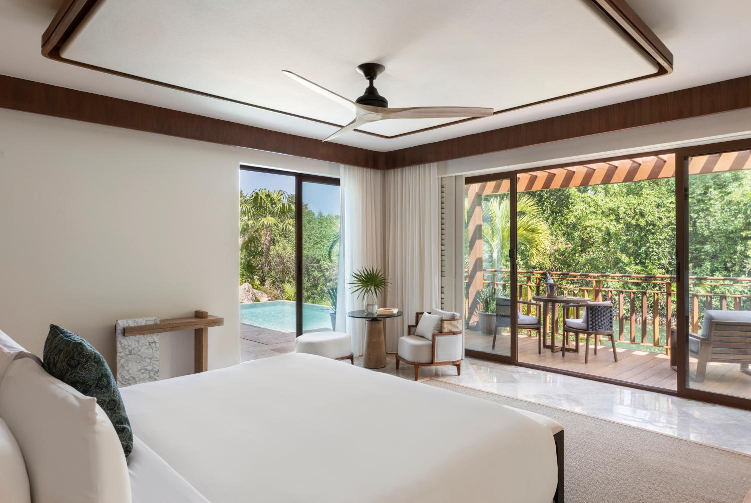 Tortuga Presidential Suite