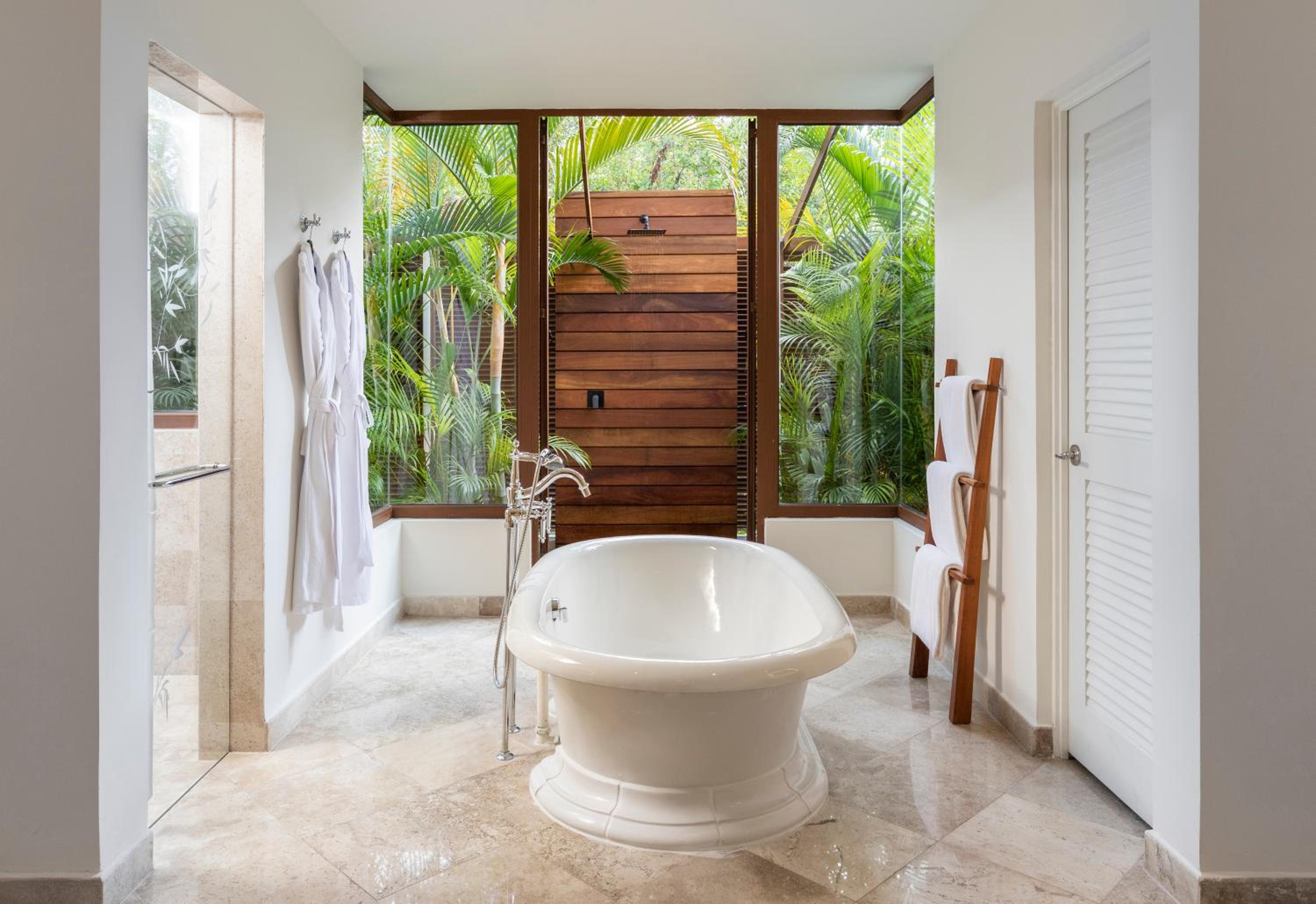 Tortuga Presidential Suite thumbnail 5