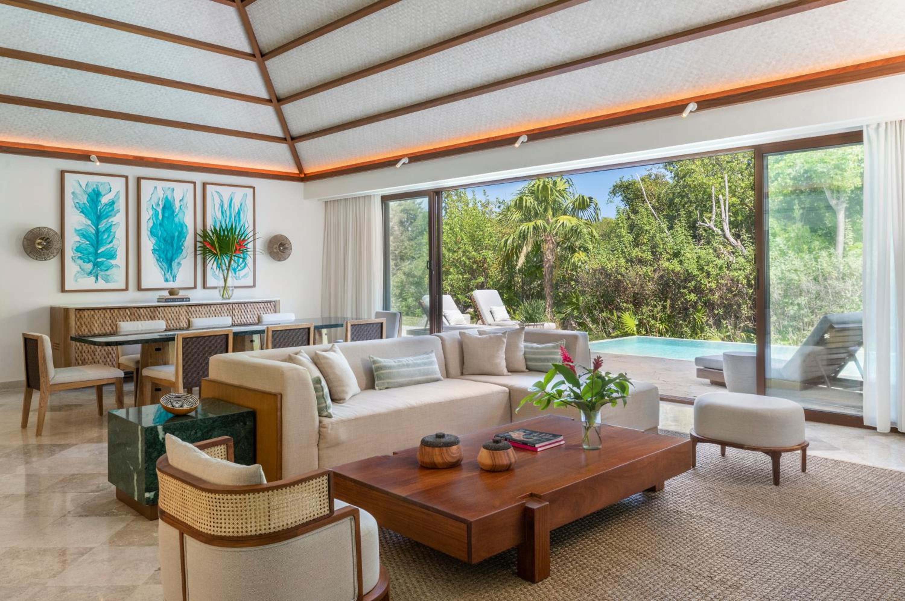 Tortuga Presidential Suite