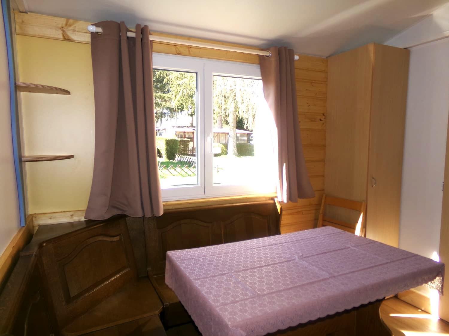 Mobile Home photo 2