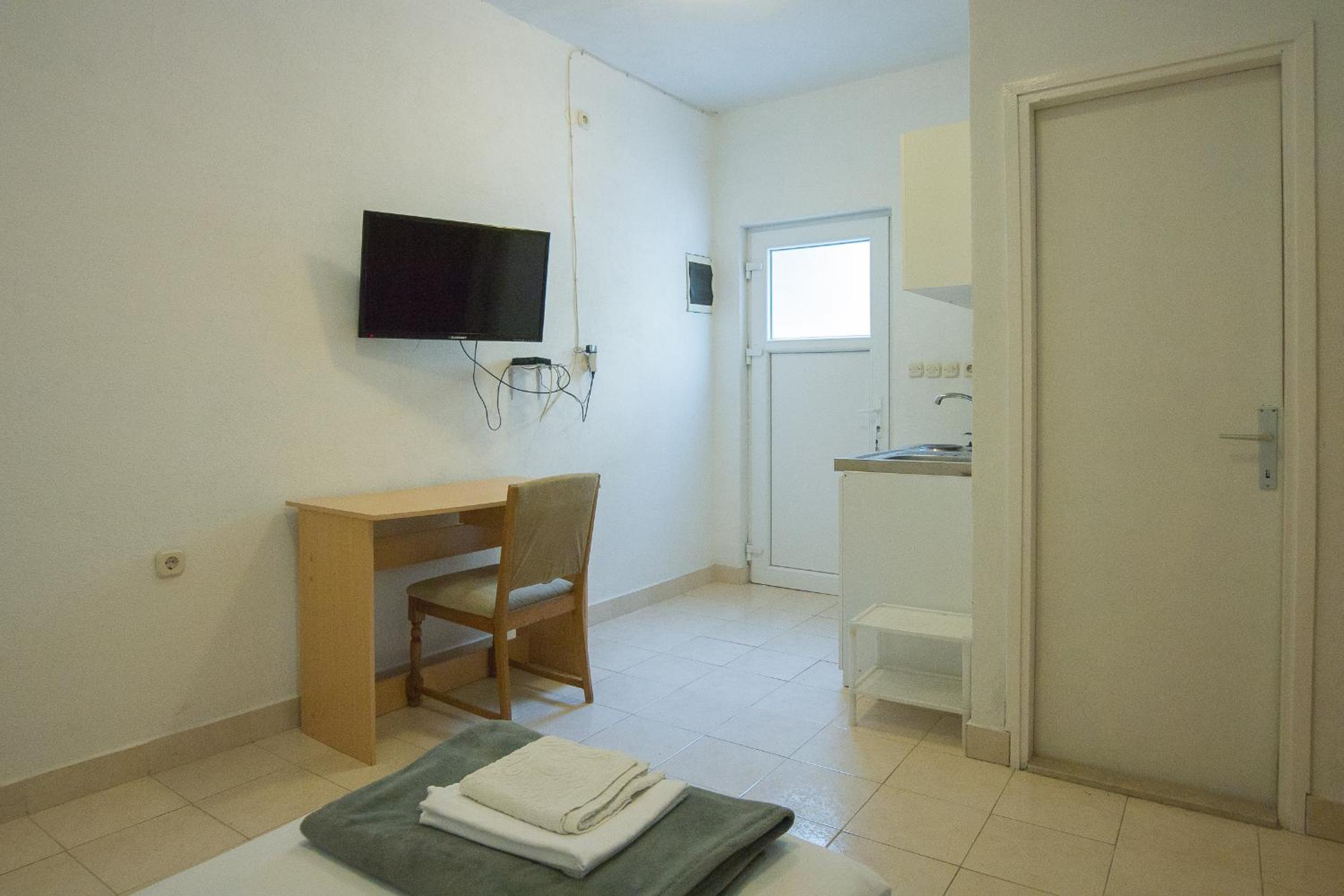 Two-Bedroom Apartment photo 2