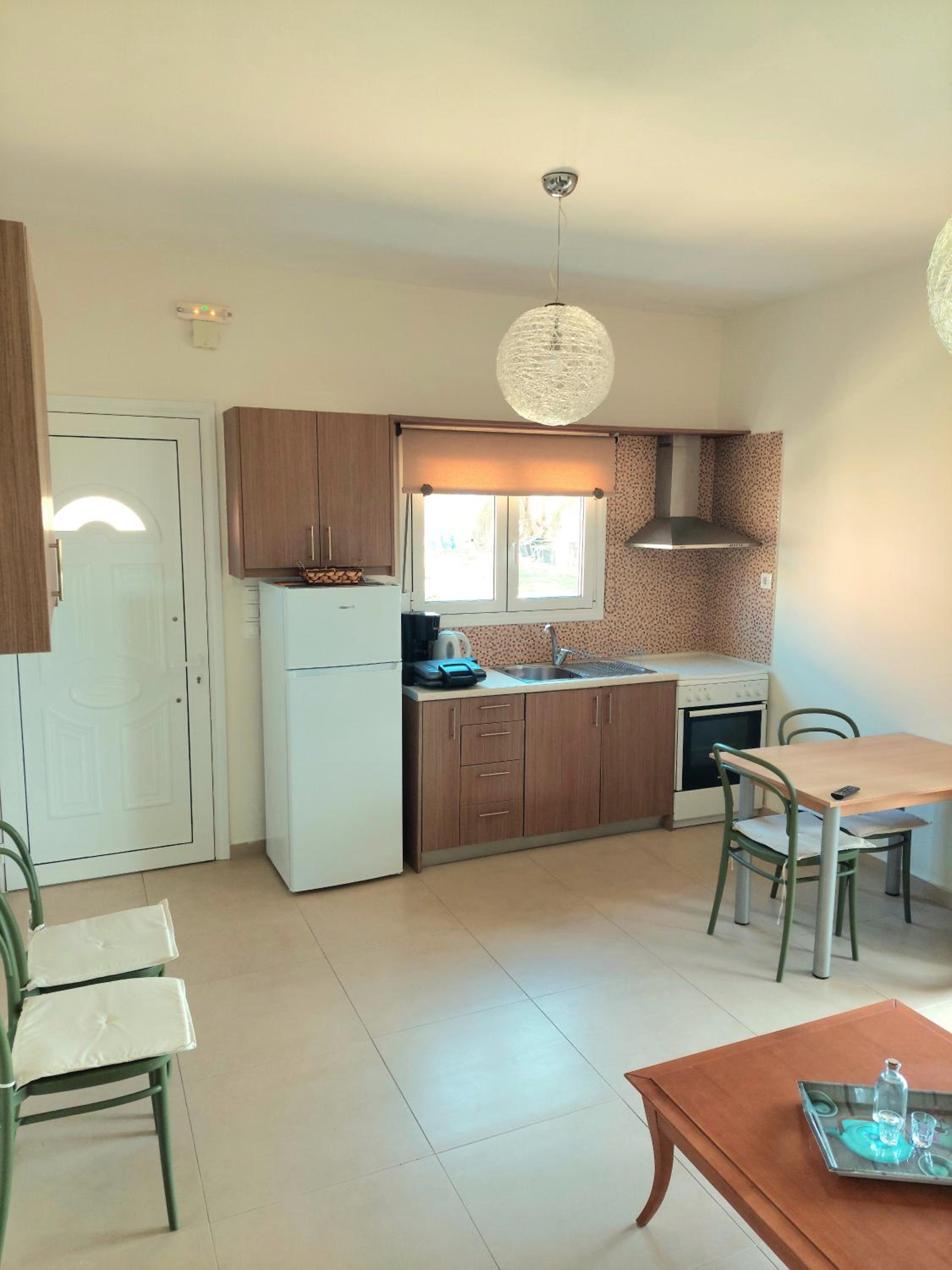 One-Bedroom House photo 3
