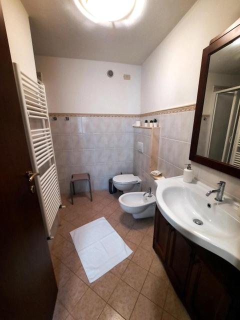 One-Bedroom House - Photo 26