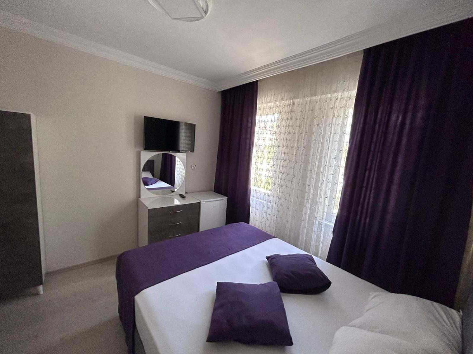 Standard Double Room - Photo 5