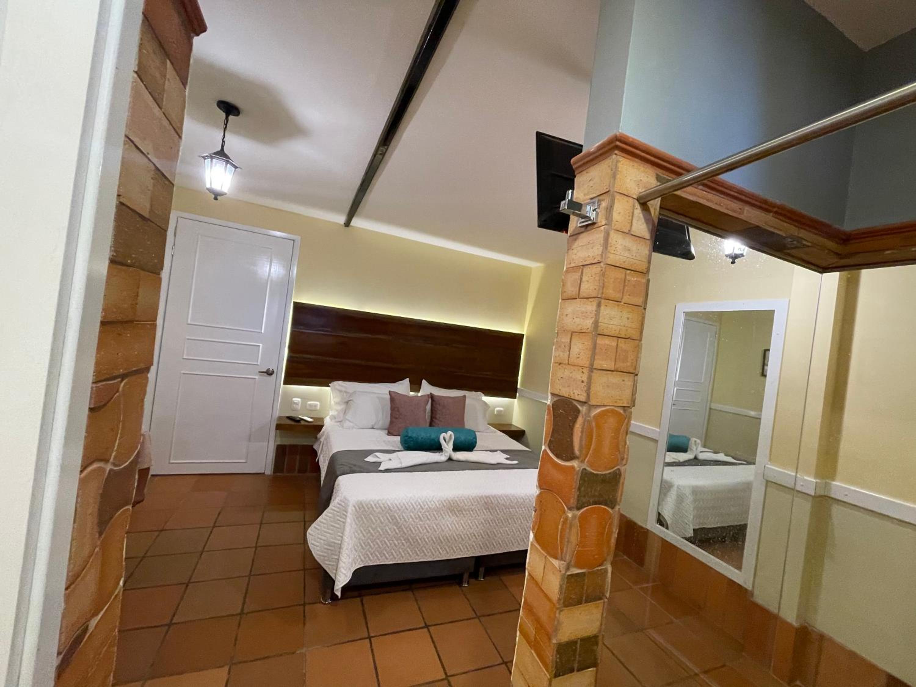 Deluxe Double Room photo 3