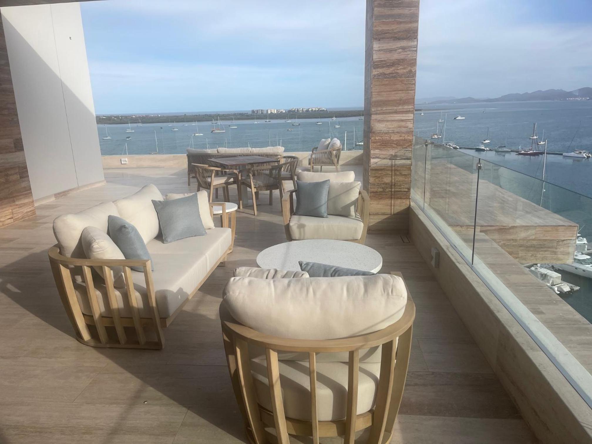 Apartment with Sea View - Photo 16
