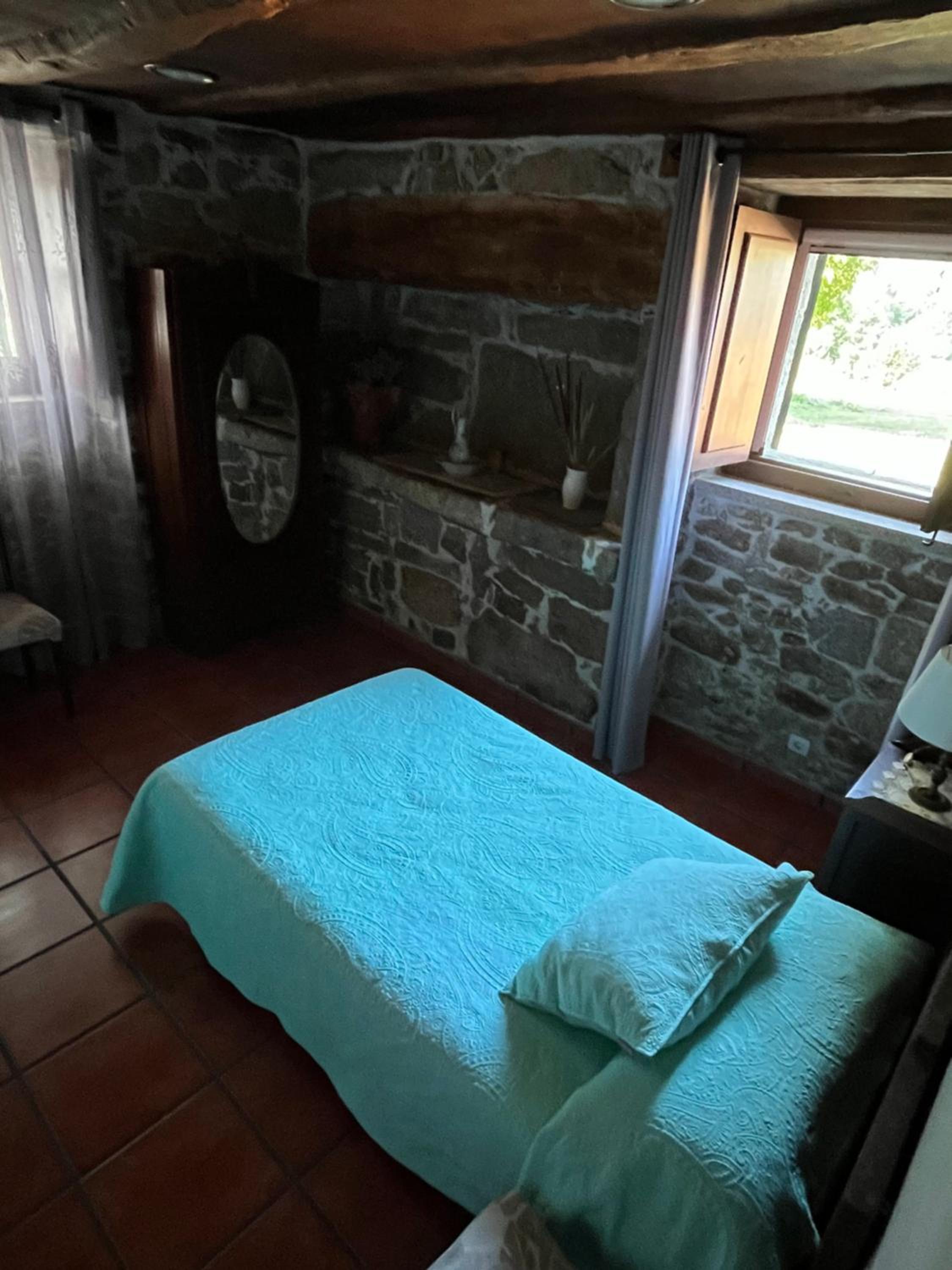Twin Room - Photo 6