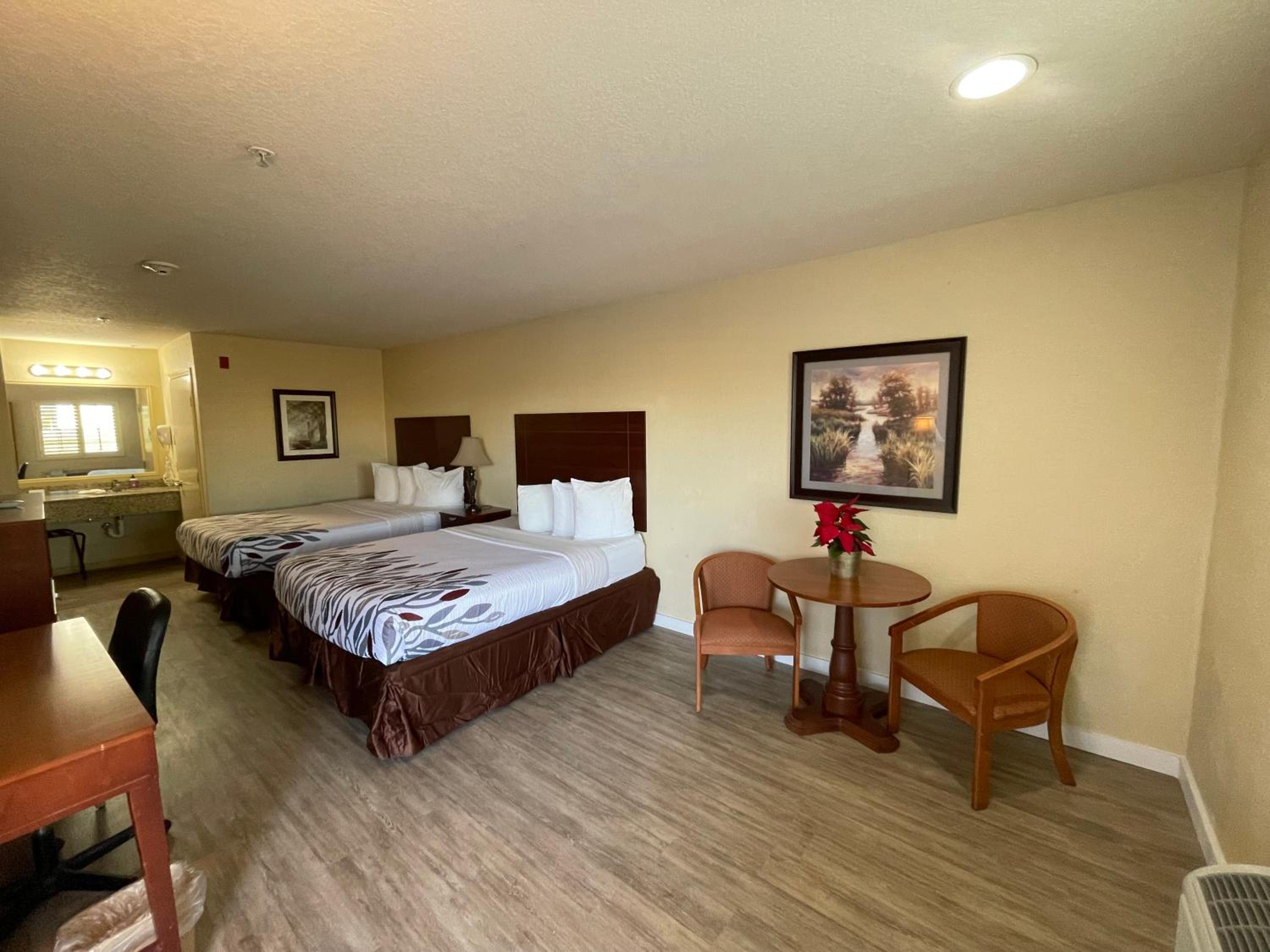 Queen Room with Two Queen Beds