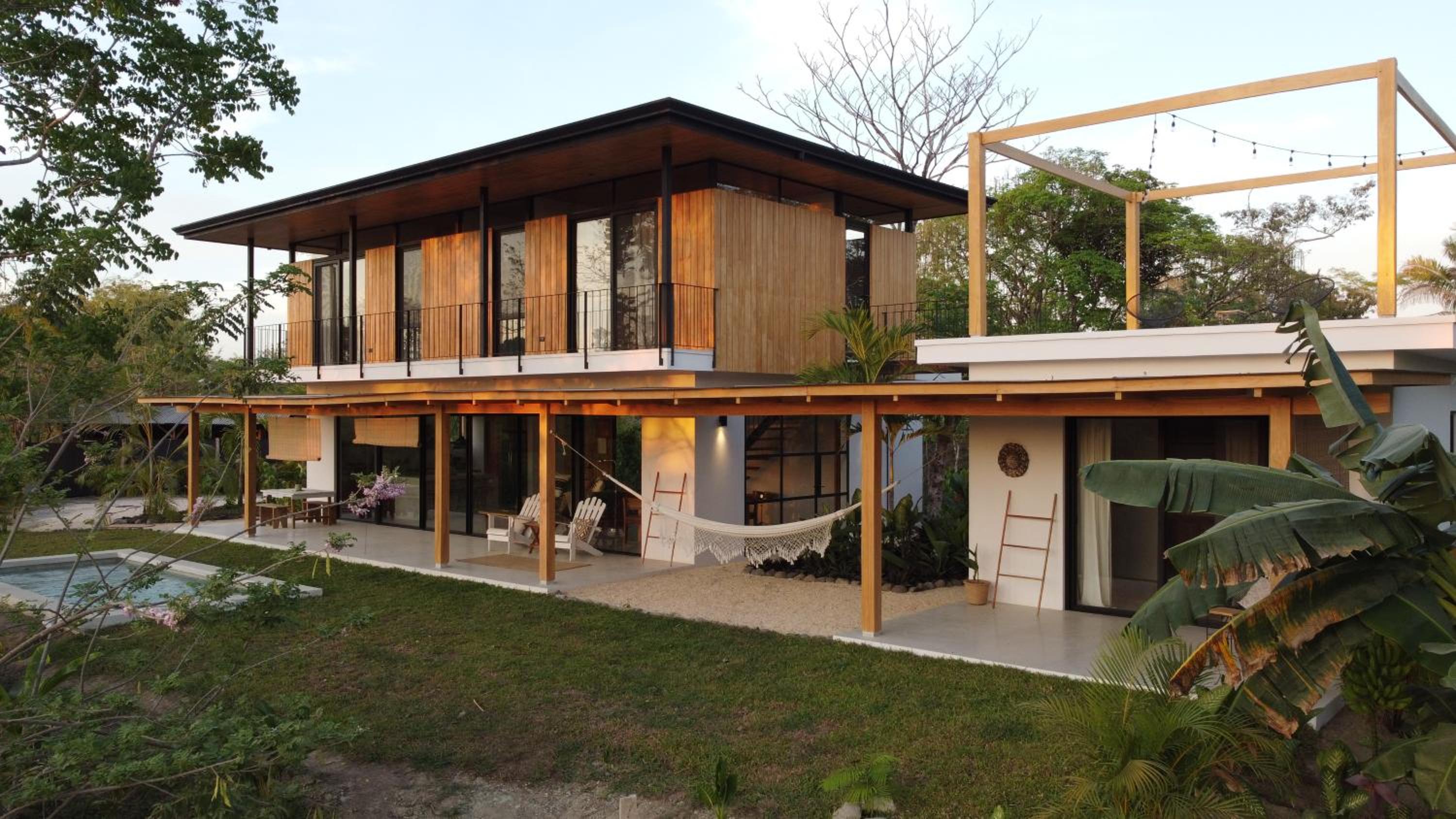 Three-Bedroom Villa photo 2