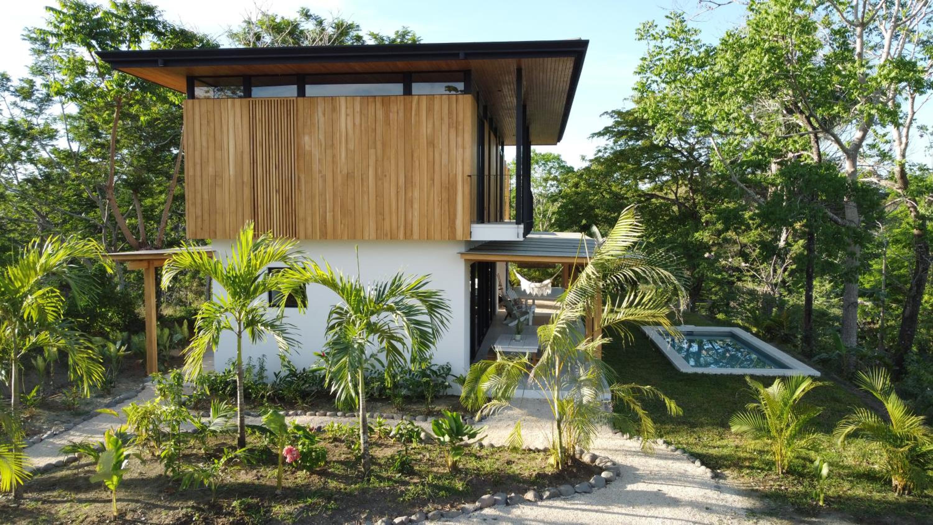 Three-Bedroom Villa photo 3