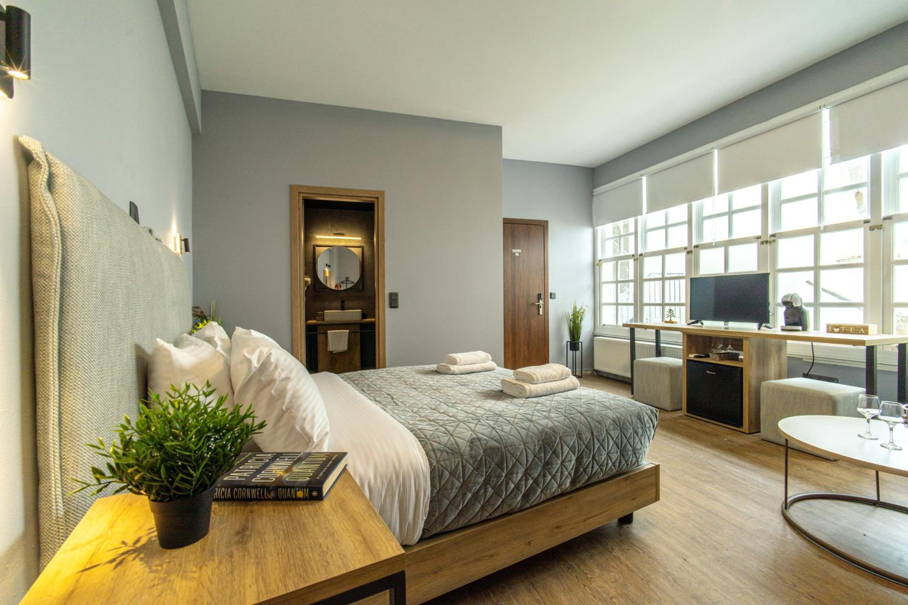 Deluxe Quadruple Room photo 3