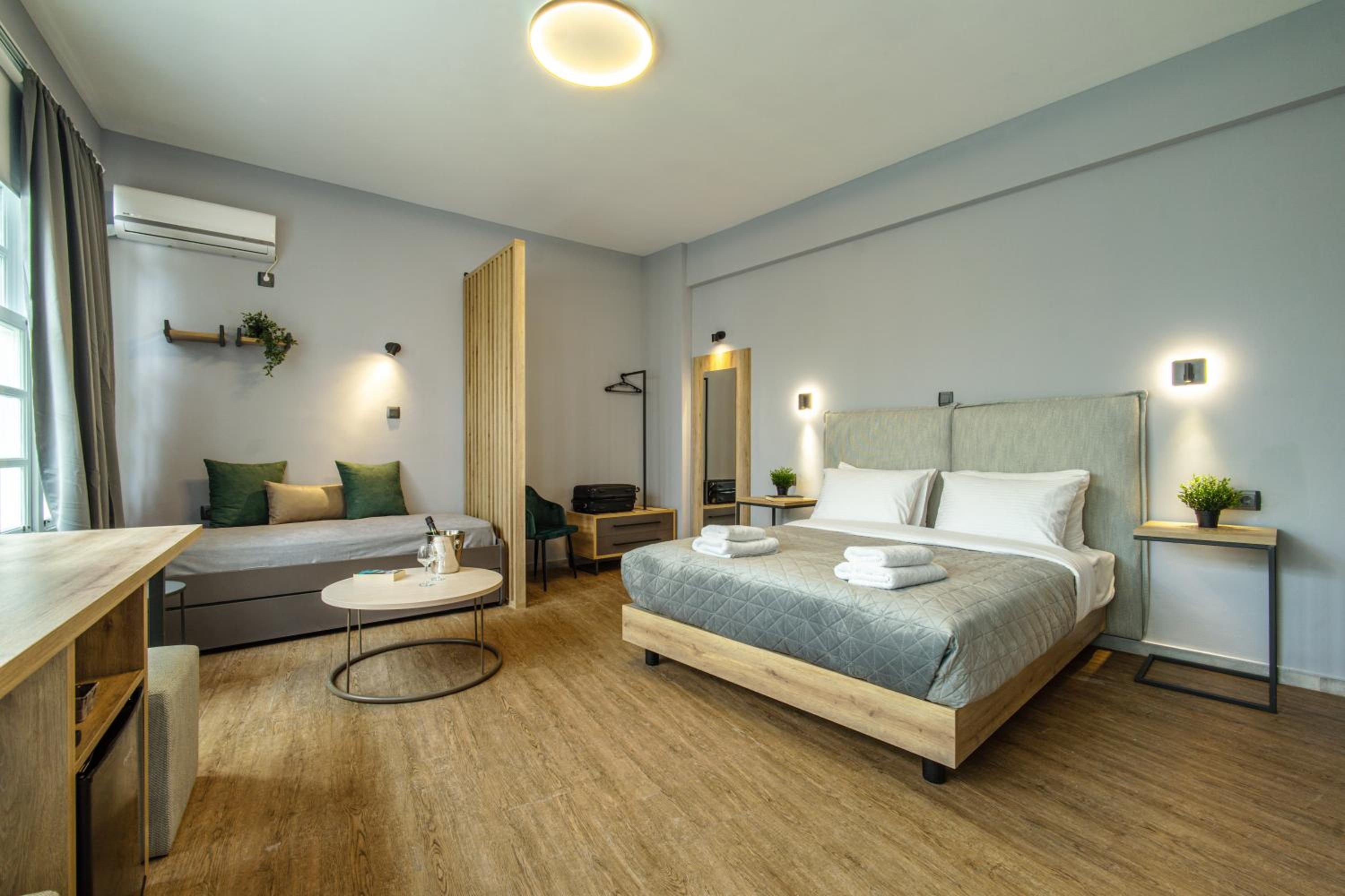 Deluxe Quadruple Room photo 1