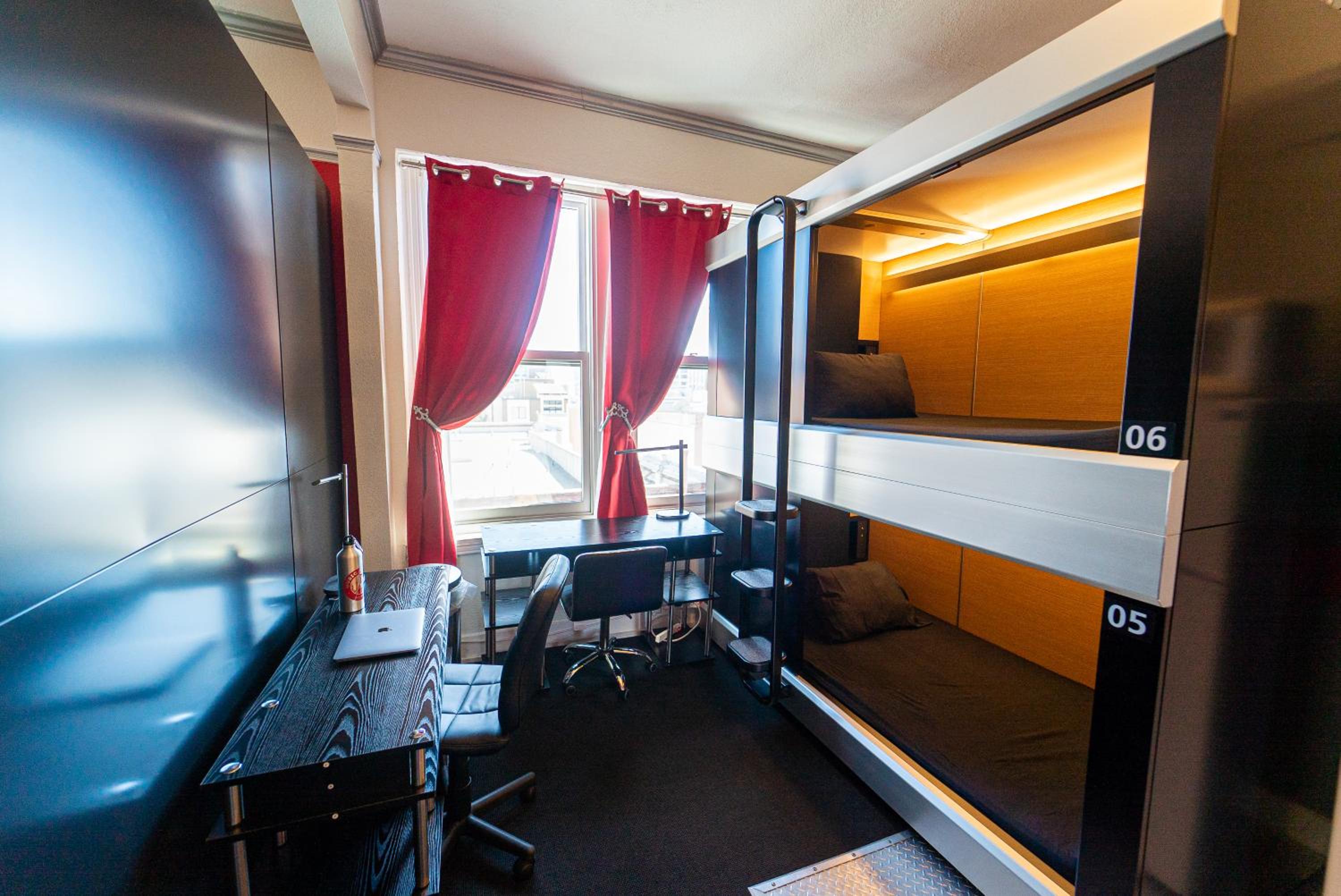Single Bed in 6 Bed Male Capsule Room with Private Bathroom