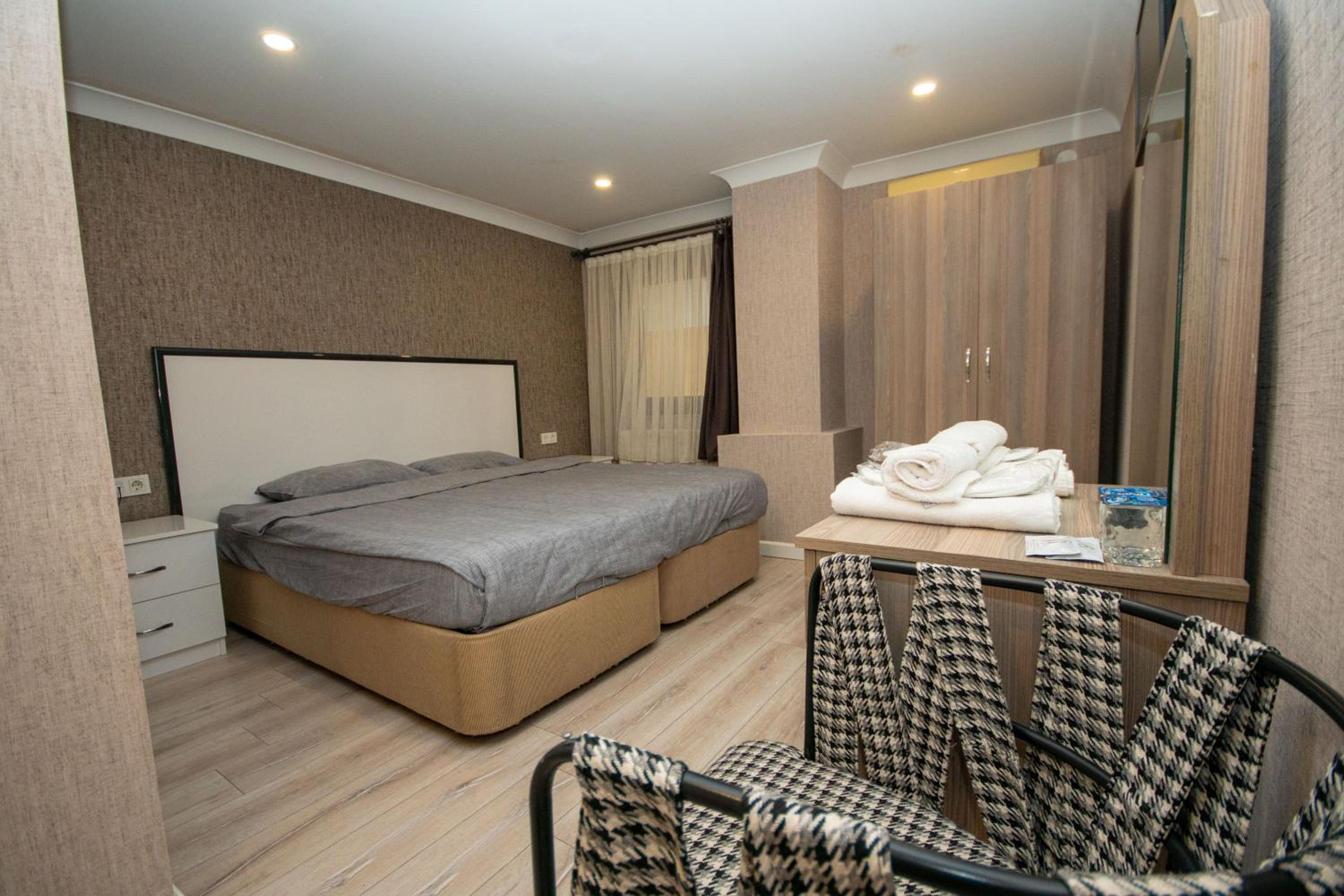 Budget Double Room photo 1