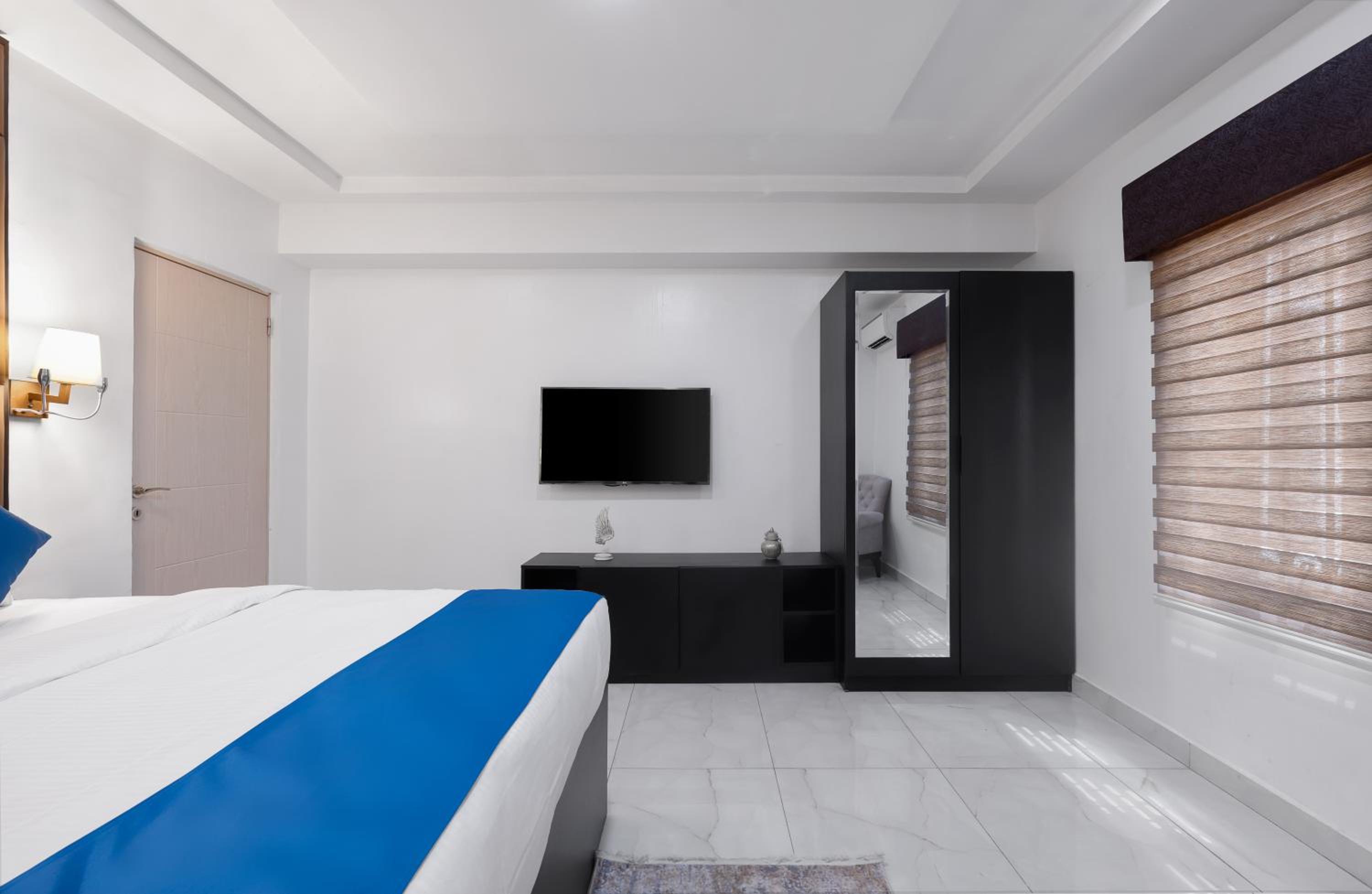 Deluxe Suite photo 3