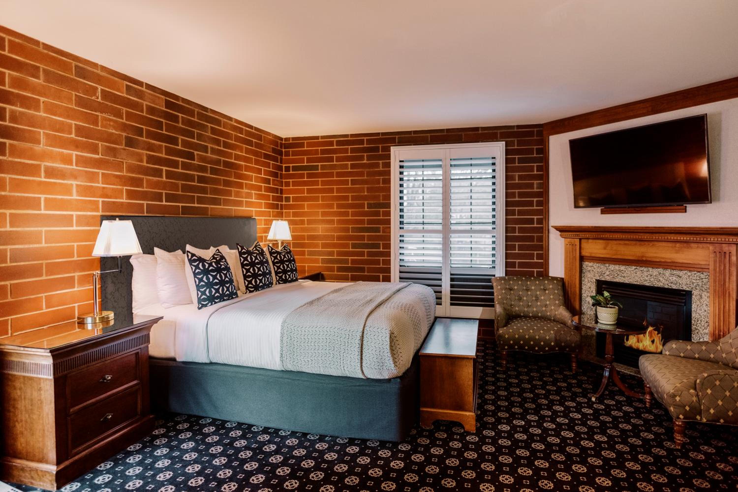 Deluxe Queen Room photo 3